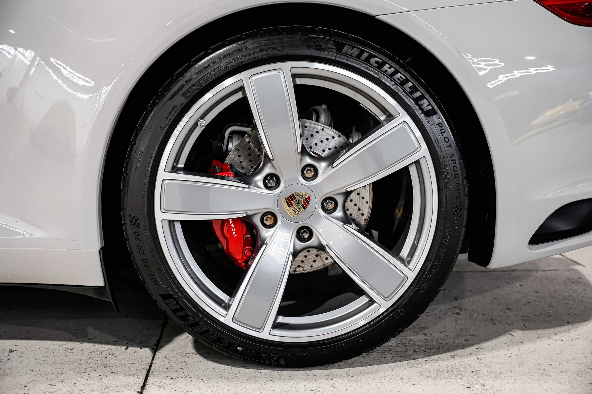 mph044_2761429983_15fc02f0fa706c1cee3f48d2a8dbce8ax_2d35abb10a