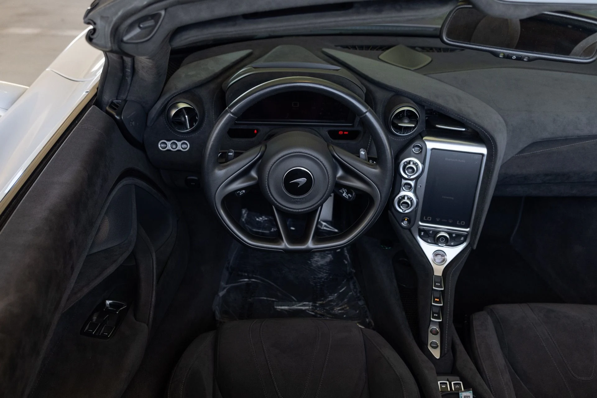 mph044_2761950219_Used_2020_Mc_Laren_720_S_Spider_Performance_1776716931_573870943a