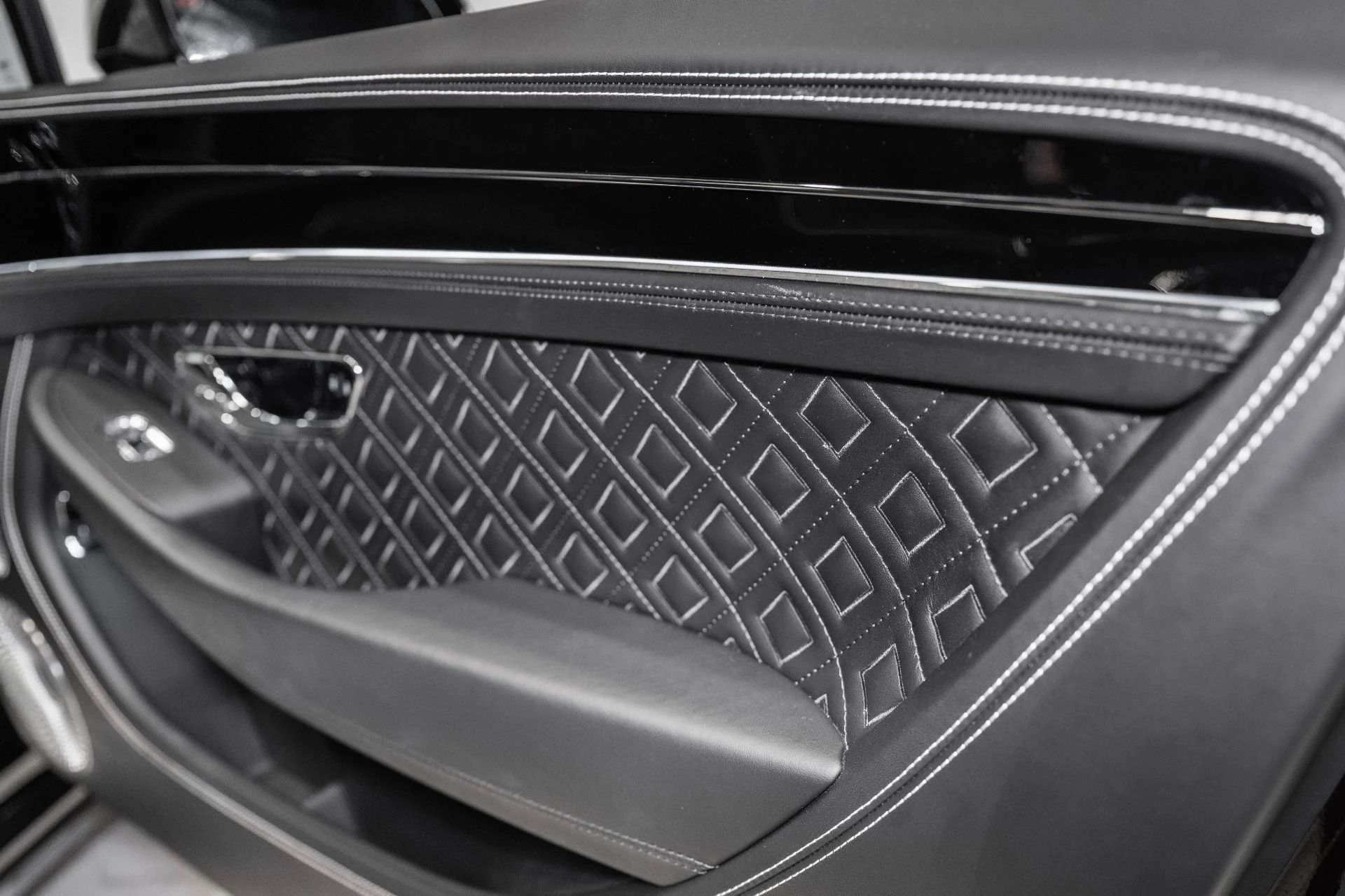 mph044_2769793866_Used_2020_Bentley_Continental_GT_V8_1783358622_a7297993d2