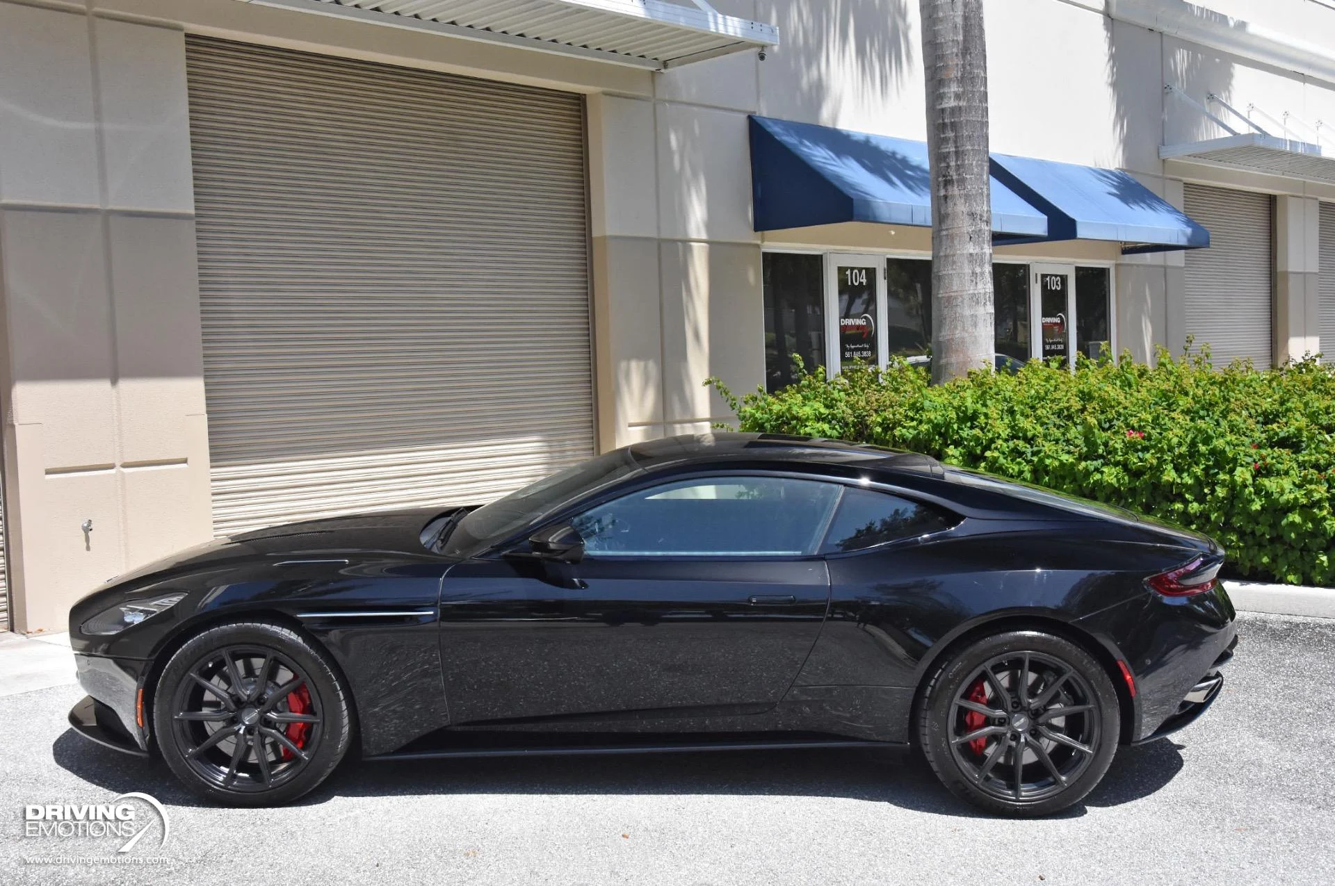 mph044_2778861529_861_p45_l_b1f96eeede