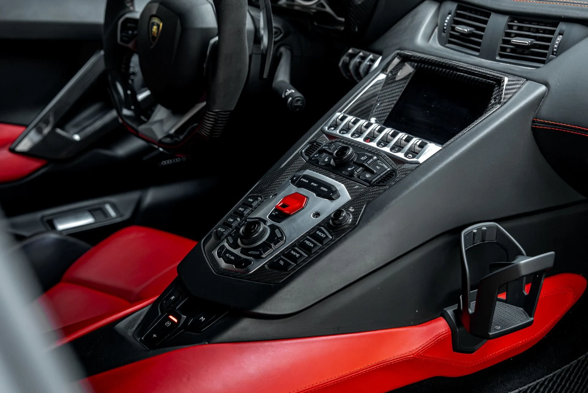 mph044_2787512216_Used_2016_Lamborghini_Aventador_LP_700_4_1790099121_afe9887bf1