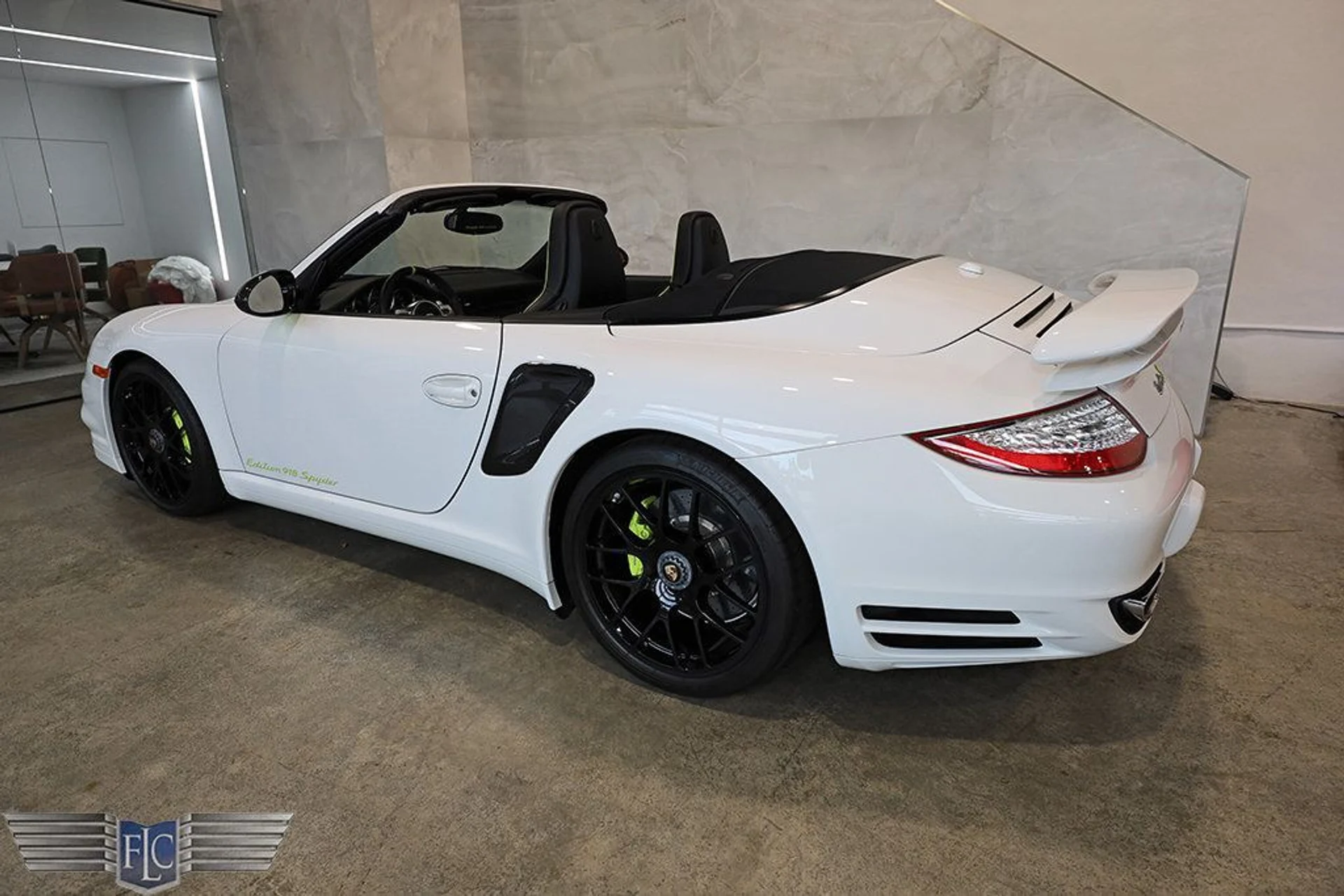 mph044_2793353378_used_2012_porsche_911_turbocabriolet_9689_23013530_45_1024_902898d71f