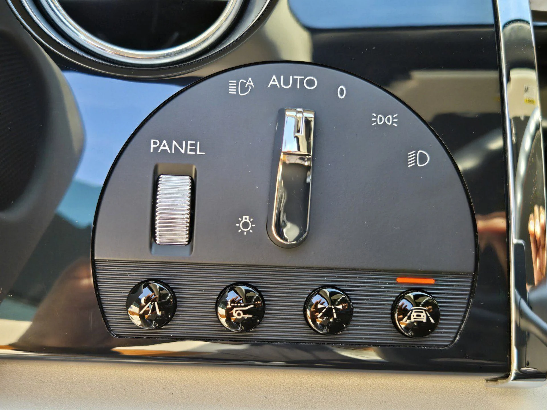 mph044_2793557209_79a3cfd7670f59baa3a0a292102c1171x_fb0aeca7b5