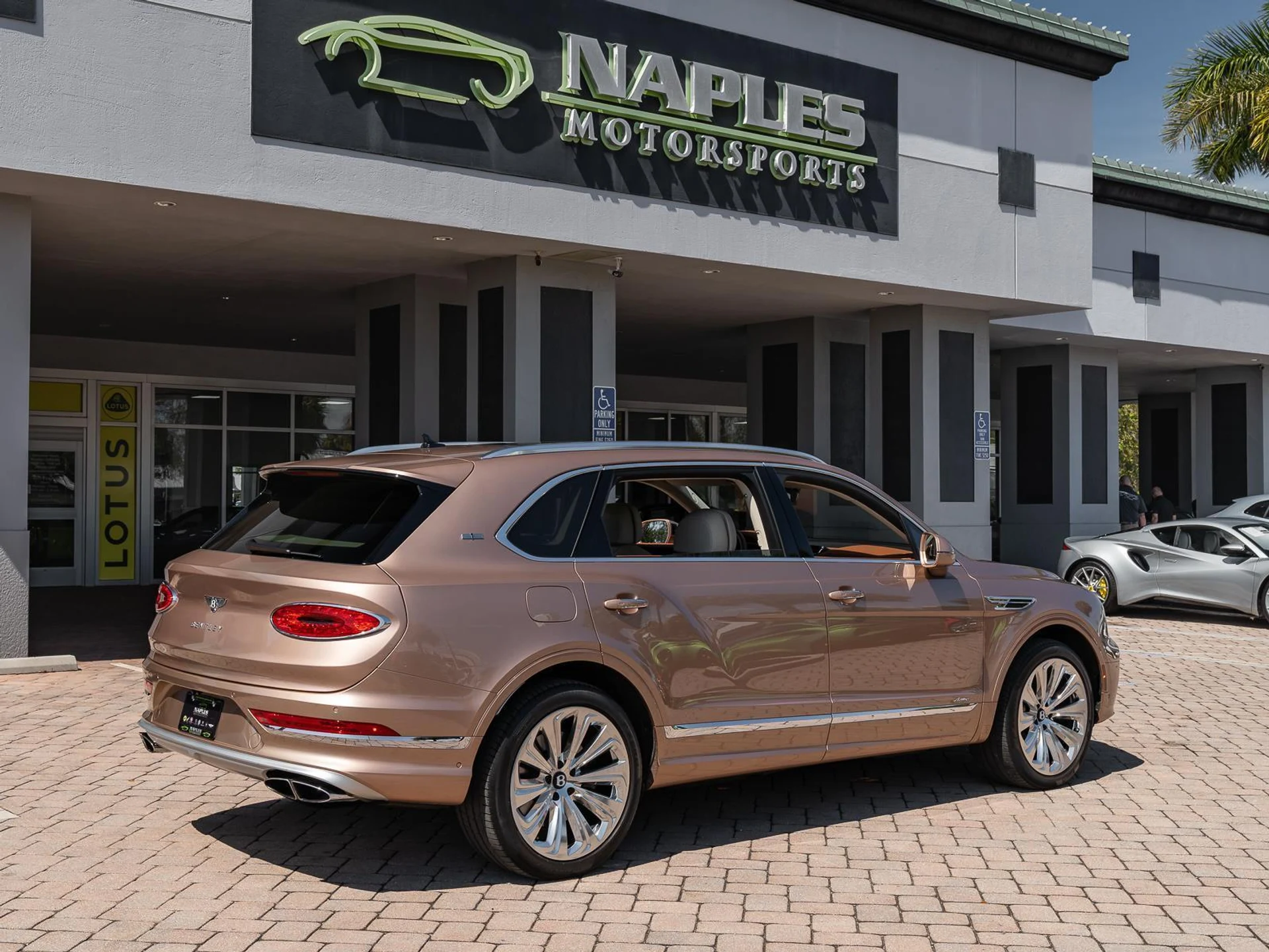 mph044_2801456336_Used_2023_Bentley_Bentayga_EWB_Azure_First_Edition_1772272965_8655fd6805