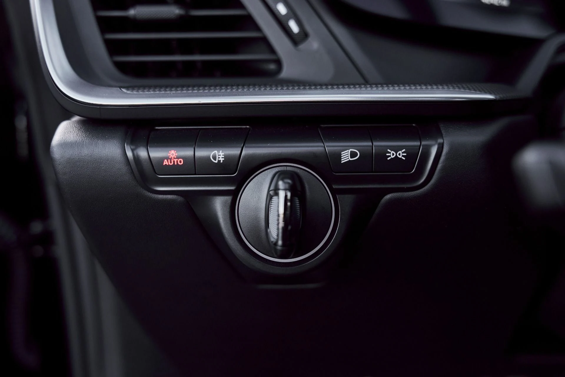 mph044_2808126720_Used_2022_Porsche_911_Turbo_S_1773939944_b72dce7ed6