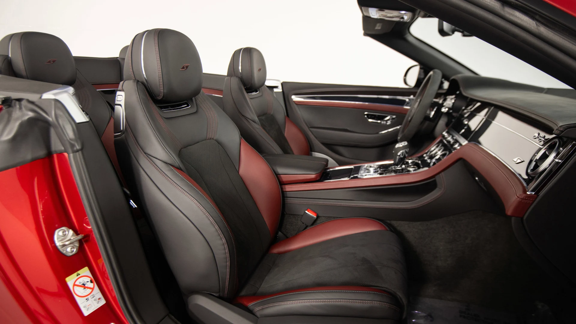 mph044_2815153212_fb73bb63c96040869186839ed5f1015c_e198e9360c