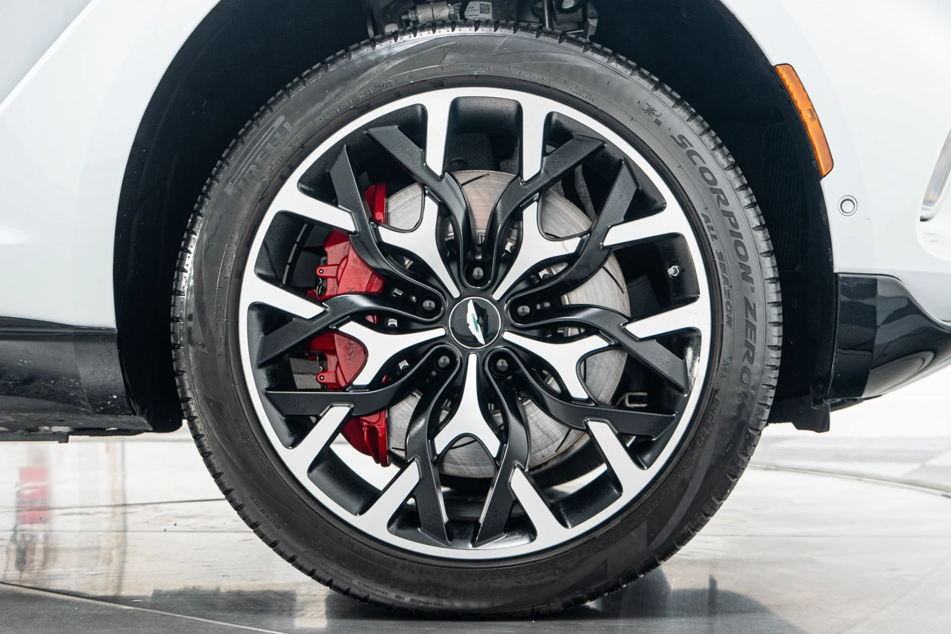 mph044_2818901248_Used_2021_Aston_Martin_DBX_AML_Color_Indulgence_Pack_DB_Elegance_Pack_1783626326_66170e50b6