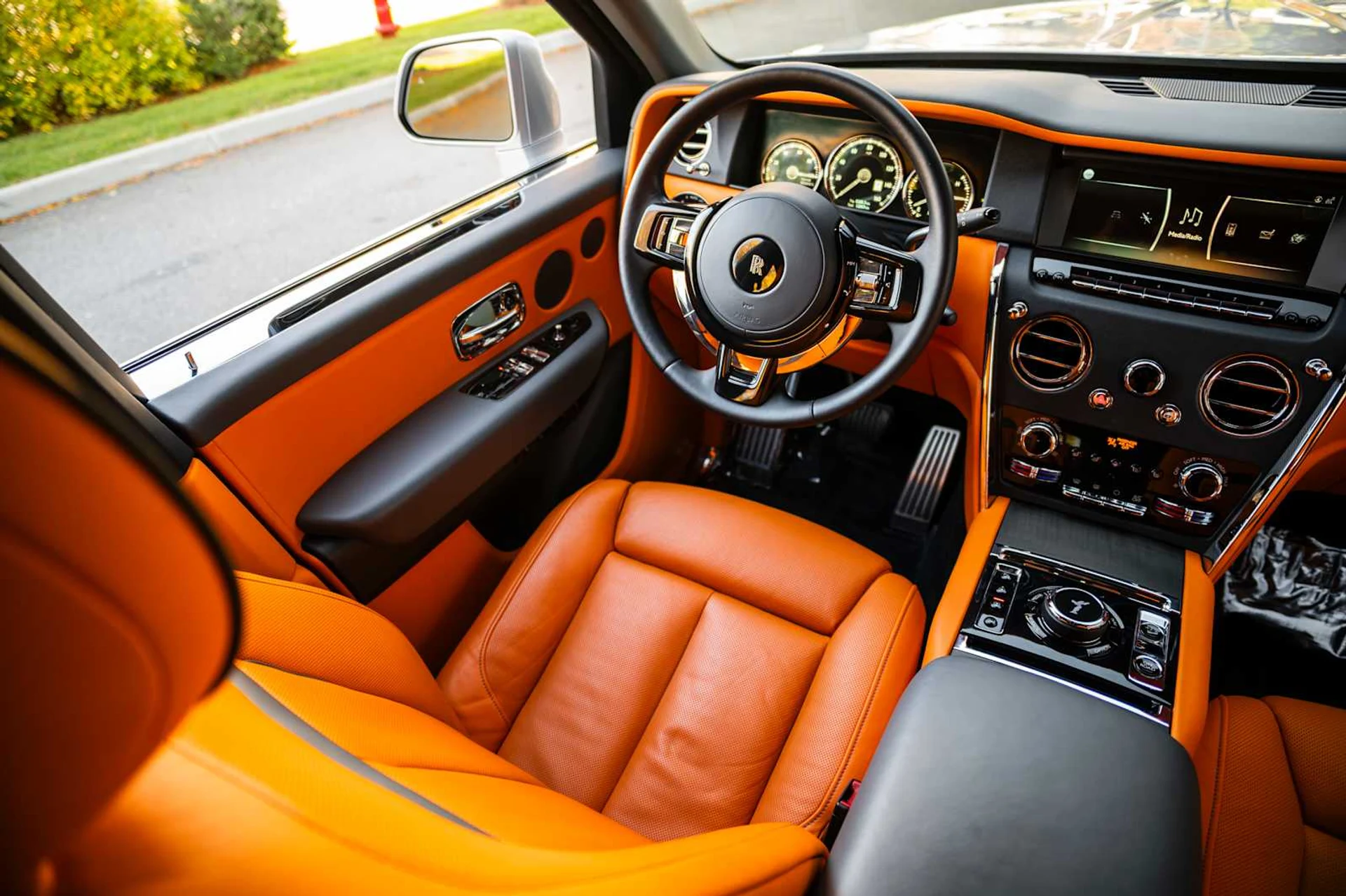 mph044_282140885_b0530bc729e74731942ea979cbb38a6bx_15b6de54e2