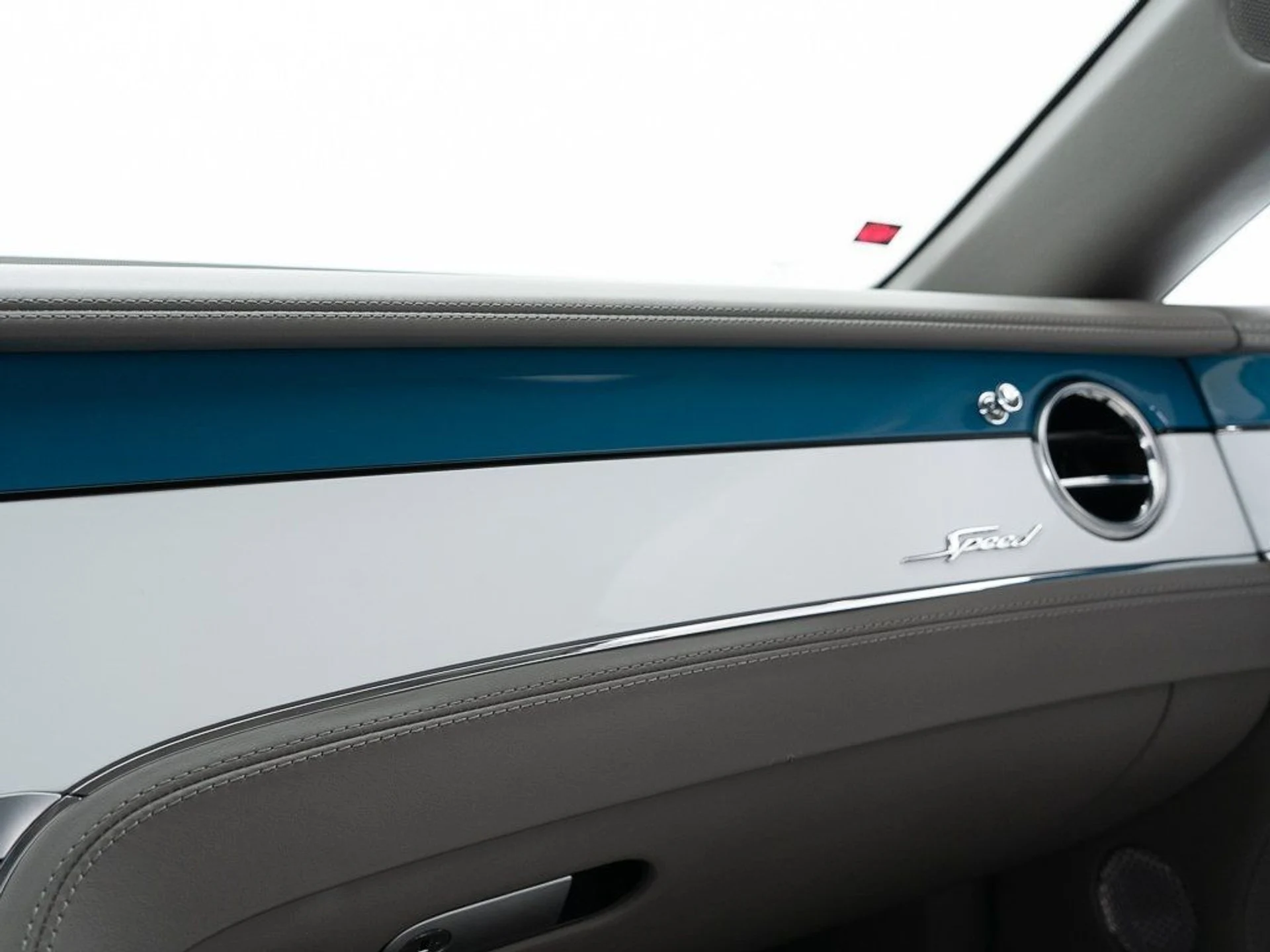 mph044_2831522332_30f2b67fa539612b6cb51df2f186ad50_0926608df1