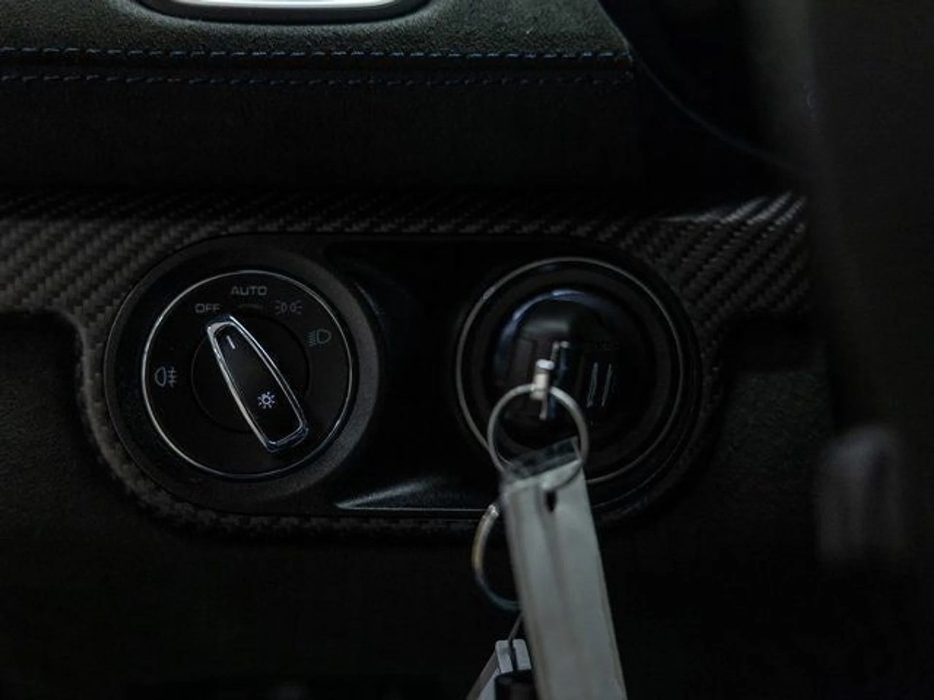 mph044_2843847033_45_f178e3075c