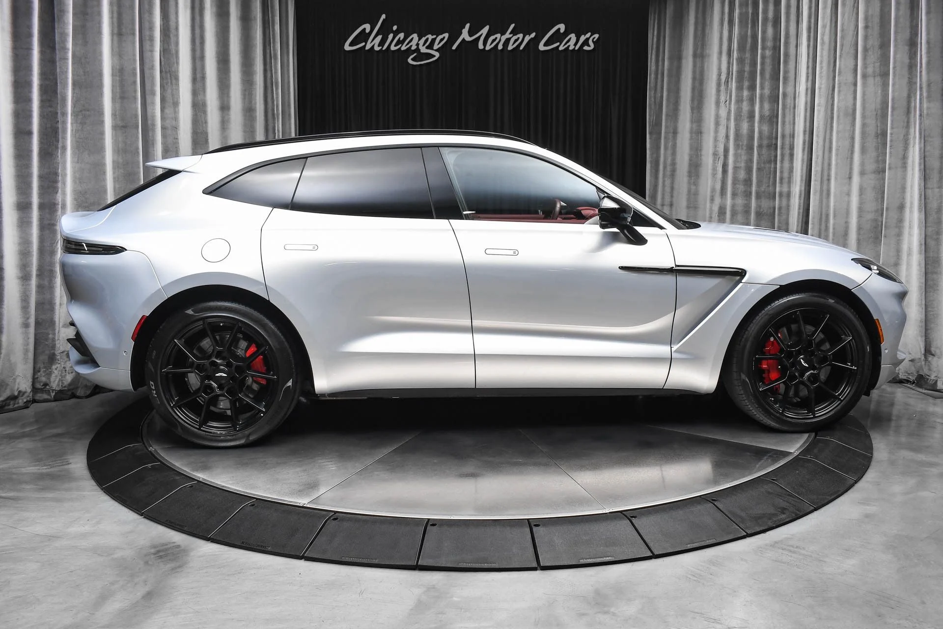 mph044_2853468396_13003_p45_l_8eae6d747e