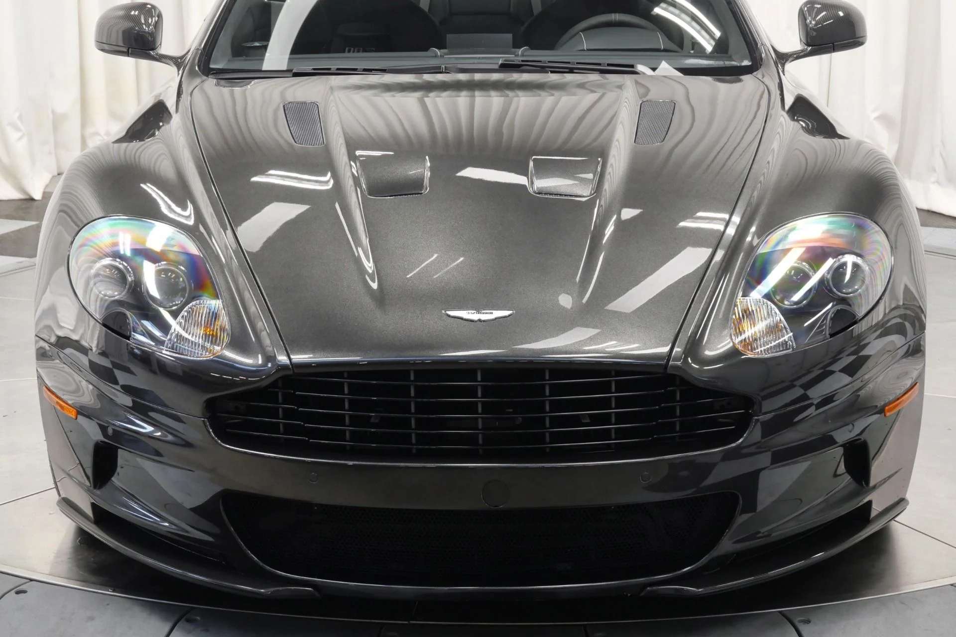 mph044_2855627221_Used_2012_Aston_Martin_DBS_Carbon_Edition_1761154594_49421e7675