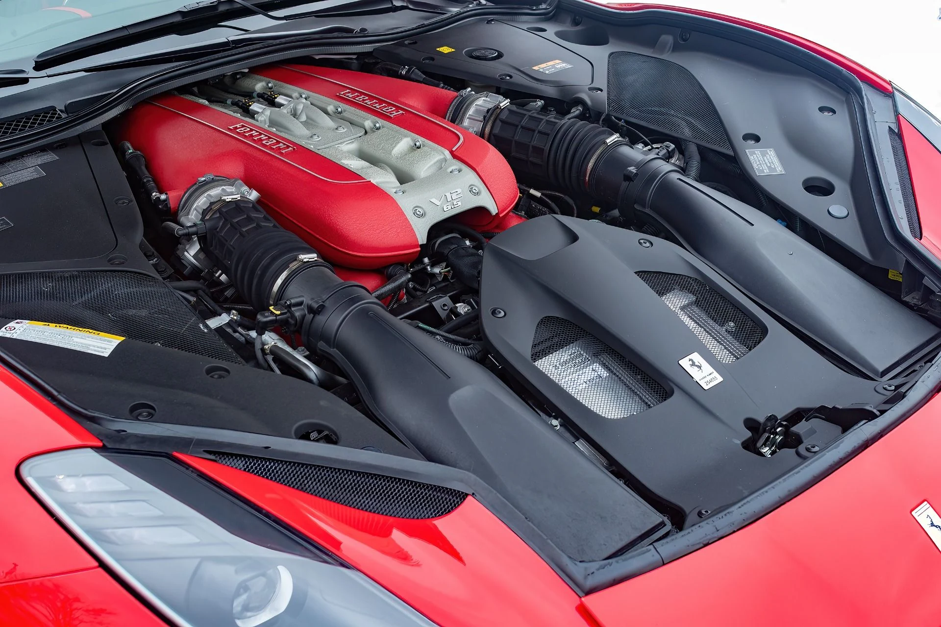 mph044_2858947213_Used_2020_Ferrari_812_Superfast_1765217828_6bd406d9aa