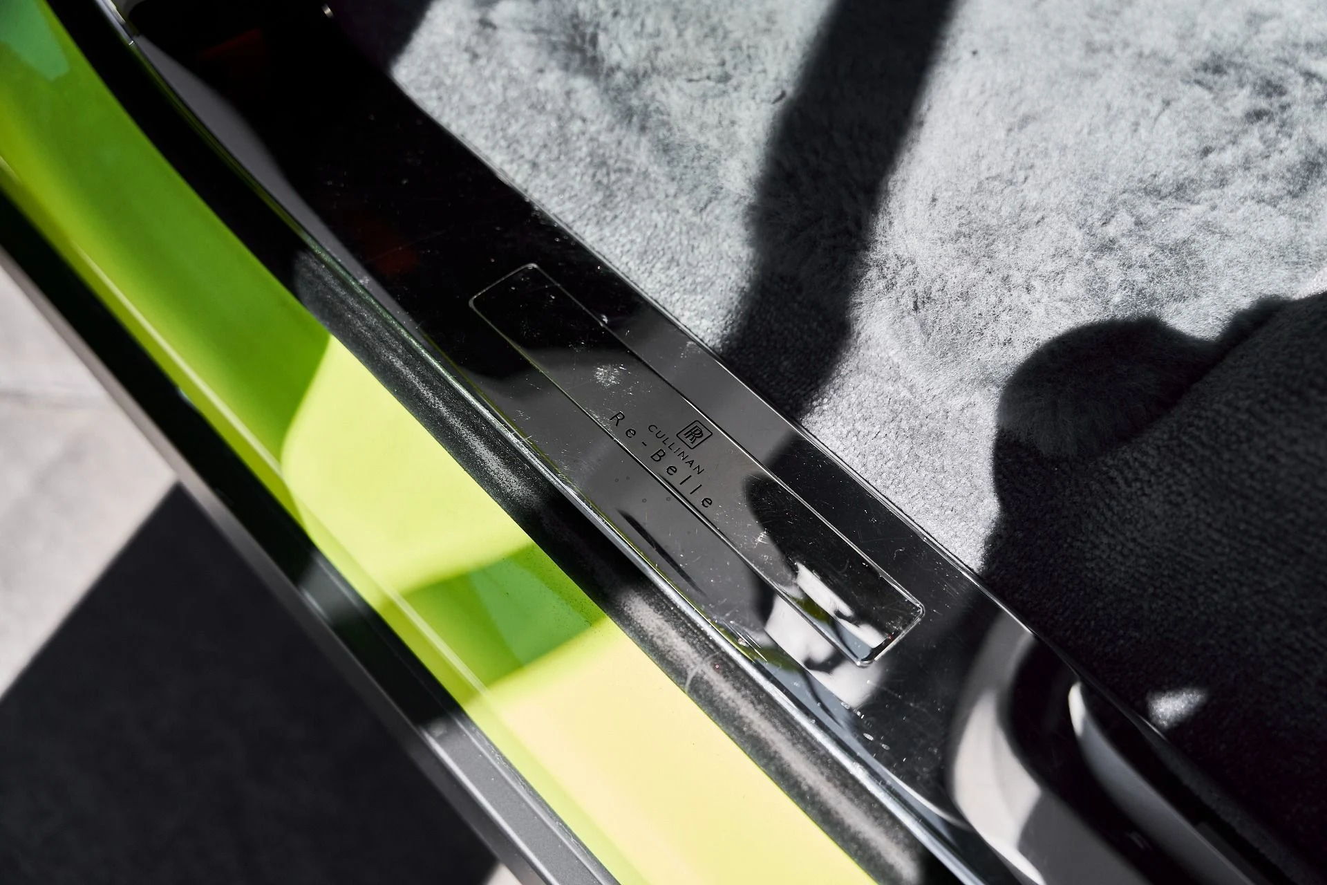 mph044_28608375_Used_2024_Rolls_Royce_Cullinan_Base_1773162621_8f77d4bd46