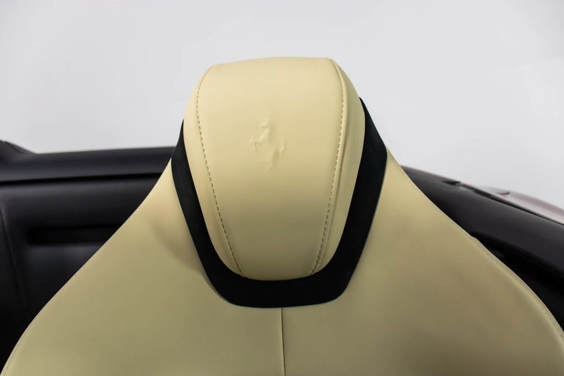 mph044_2870154178_9b353a31e58236350fb1b5942300b191x_a58d2ddd33