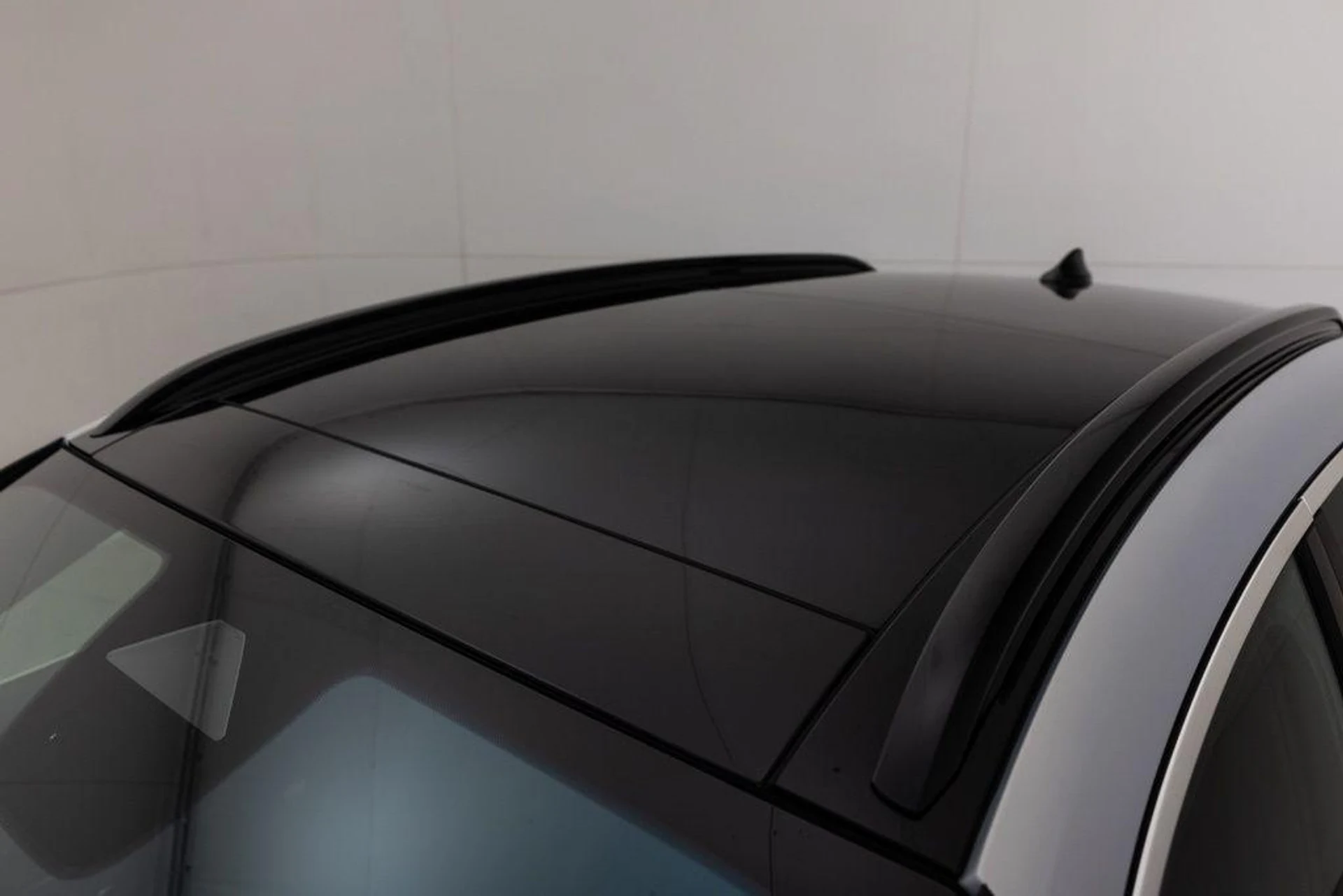 mph044_2876180971_CR_2_Ko_MINZFK_5i_Pg_GLYCKKD_Ddk_T0_3da477a2b2