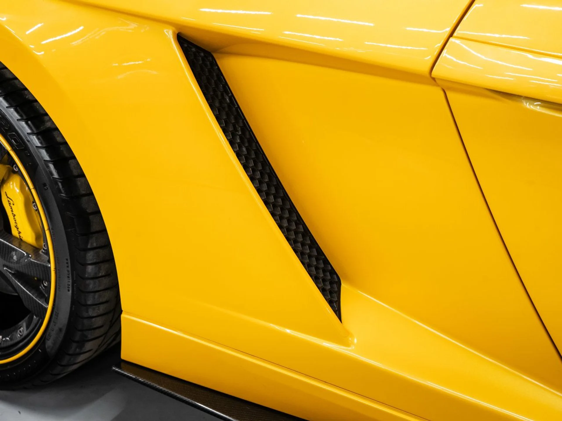 mph044_2881121093_lamborghini_gallardo_2006_7ab133aae9