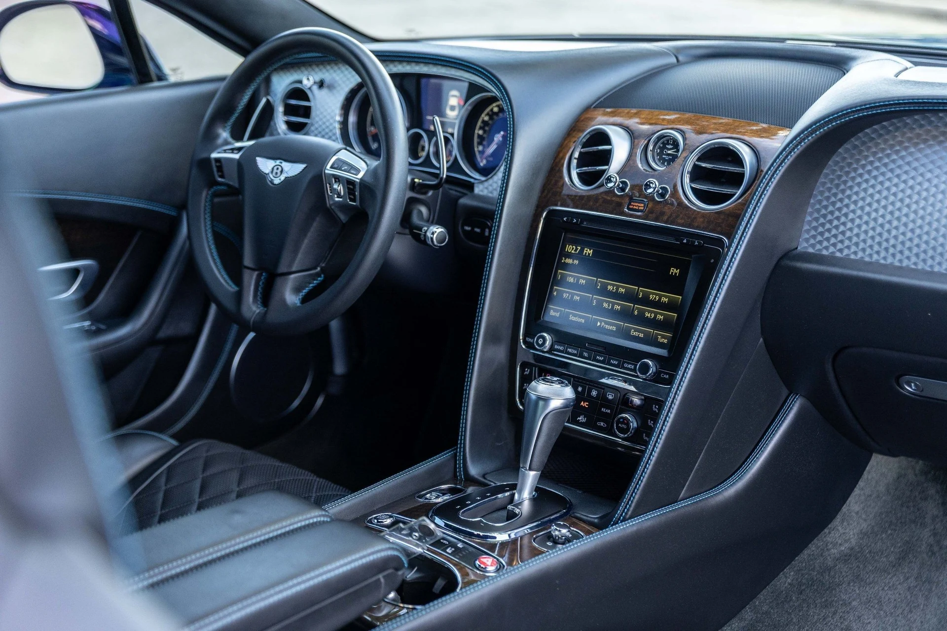 mph044_2905007682_Hi_Tech_Luxury_Imports_LLC_SCBFH_7_ZA_7_GC_054737_image_44_d9c6a00297