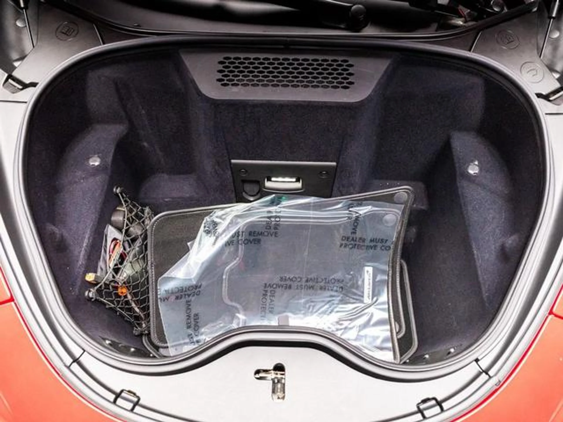 mph044_2913716250_FWLVRZ_3x9w_hvc_VQQD_1uo_Qju_ZSU_dc9ccb96b9