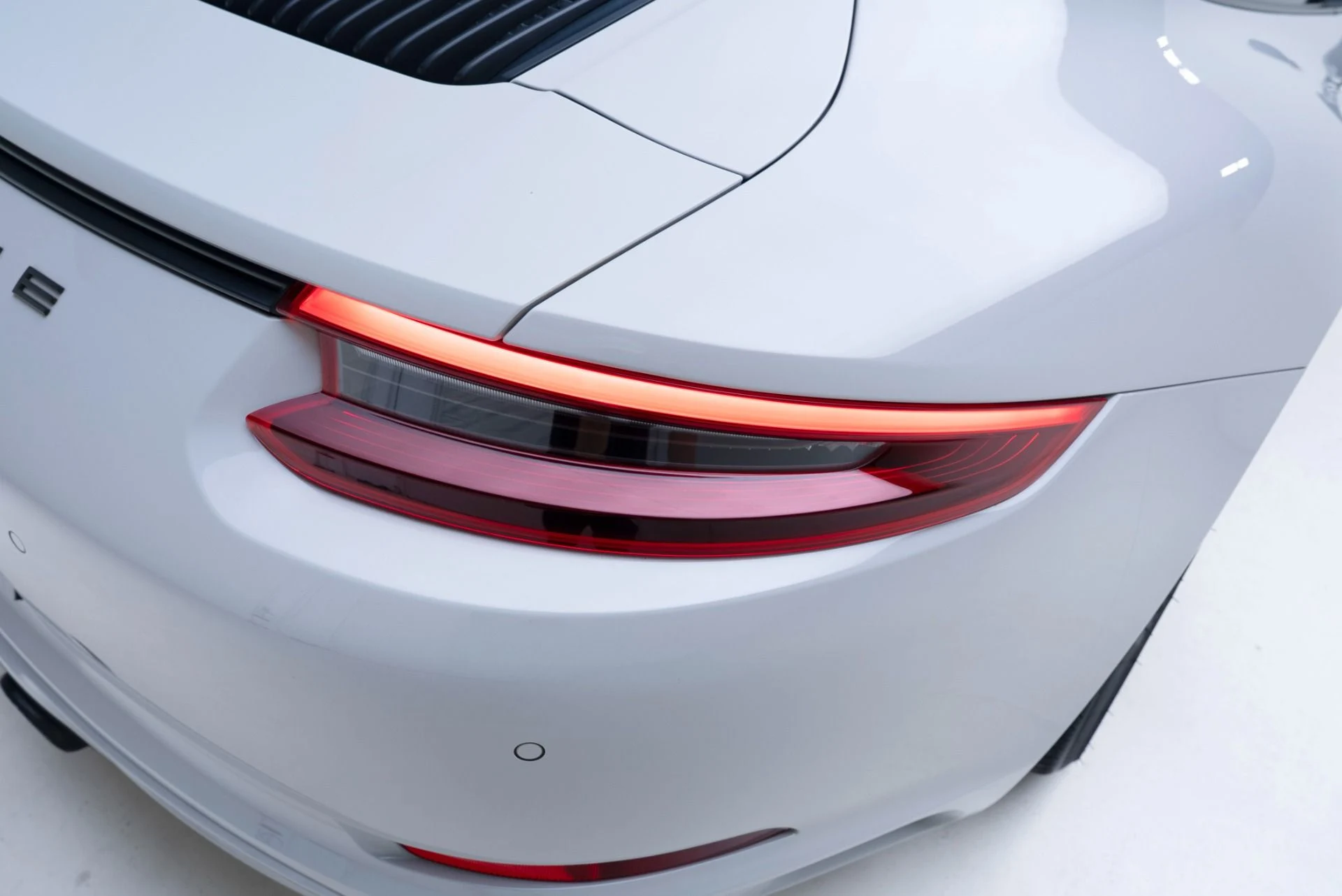 mph044_2934947138_Used_2019_Porsche_911_Carrera_GTS_1780071500_720d0c5494