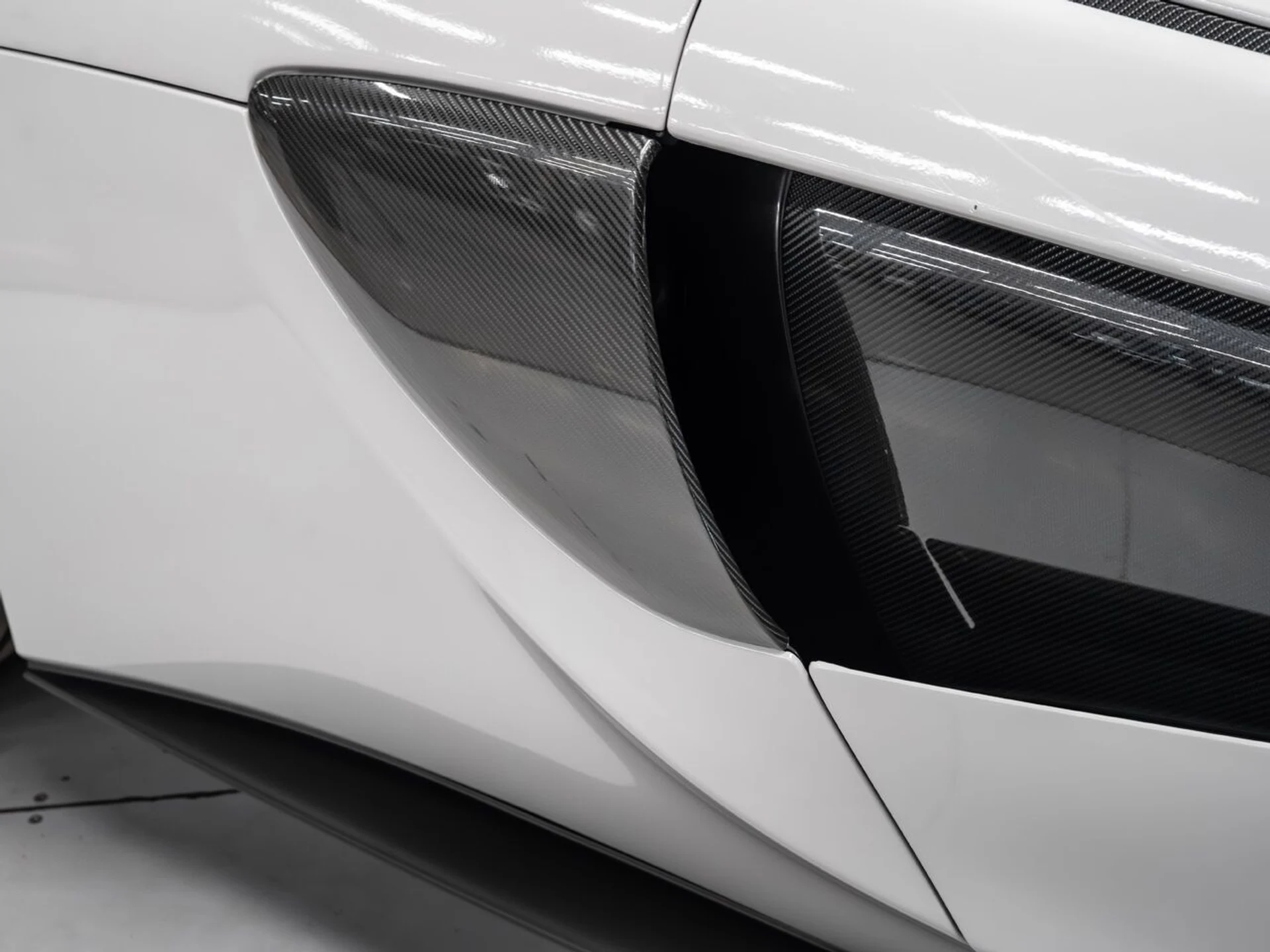 mph044_2941767648_mclaren_570s_2017_f1cd74f2aa