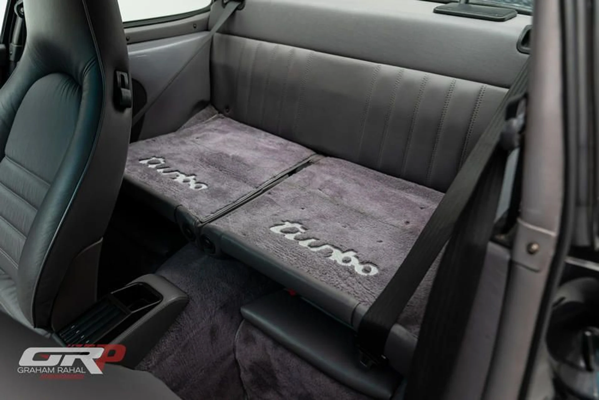 mph044_2946957868_F2570888_F23_F_4_E2_B_A45_E_3_A6_CBF_45_B9_EE_7645d23c0d