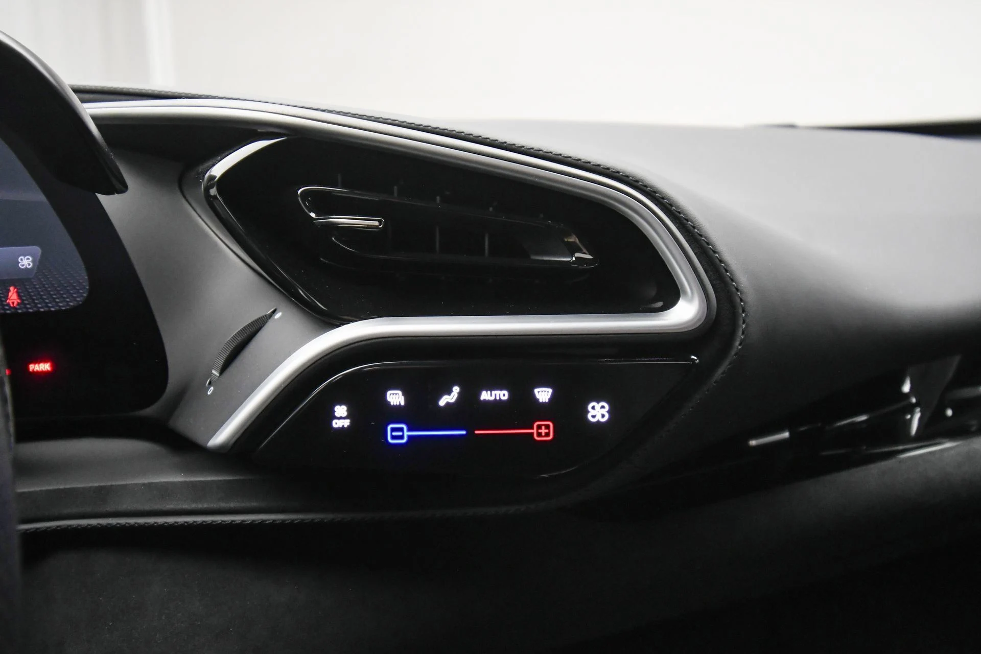 mph044_2996024865_51e5d52864d94deaaae356f4845b7936_858a74f1d0