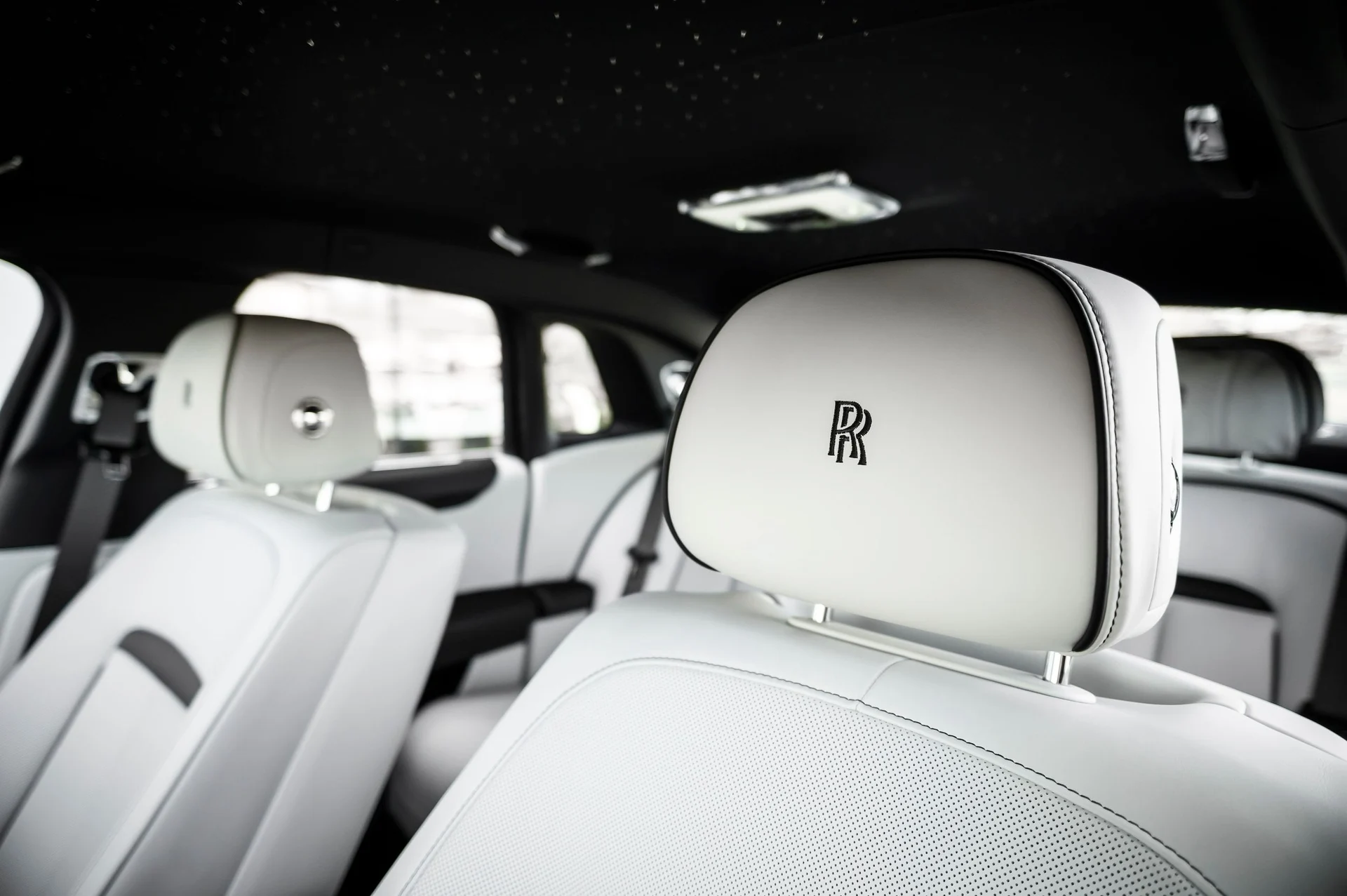 mph044_3000917701_b9947406b271419ba577099216be2fdd_920cfed984