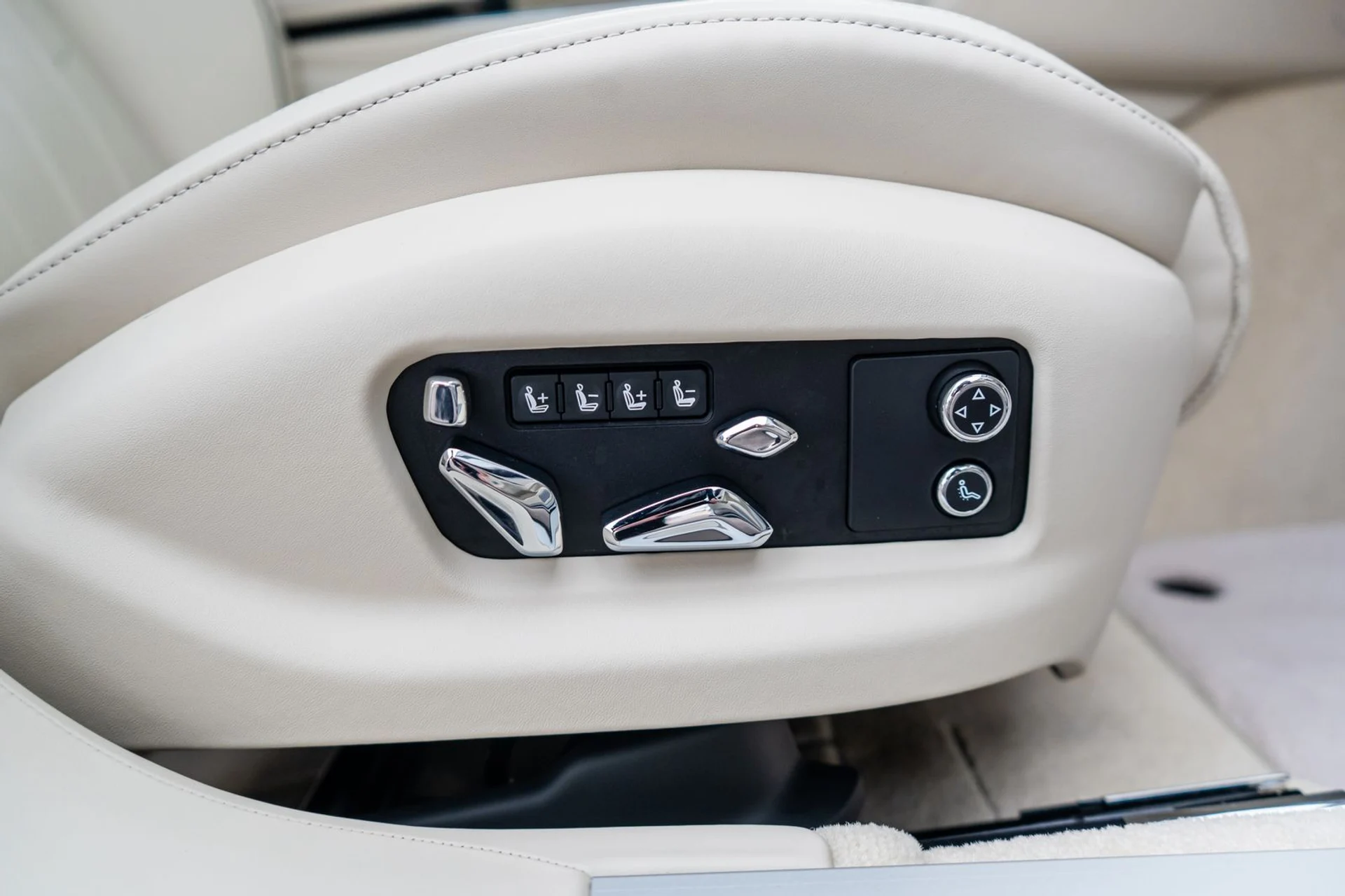 mph044_3011784785_87ecc3a9_53fe_4a78_af7c_ba94371794b7_2827c086d3