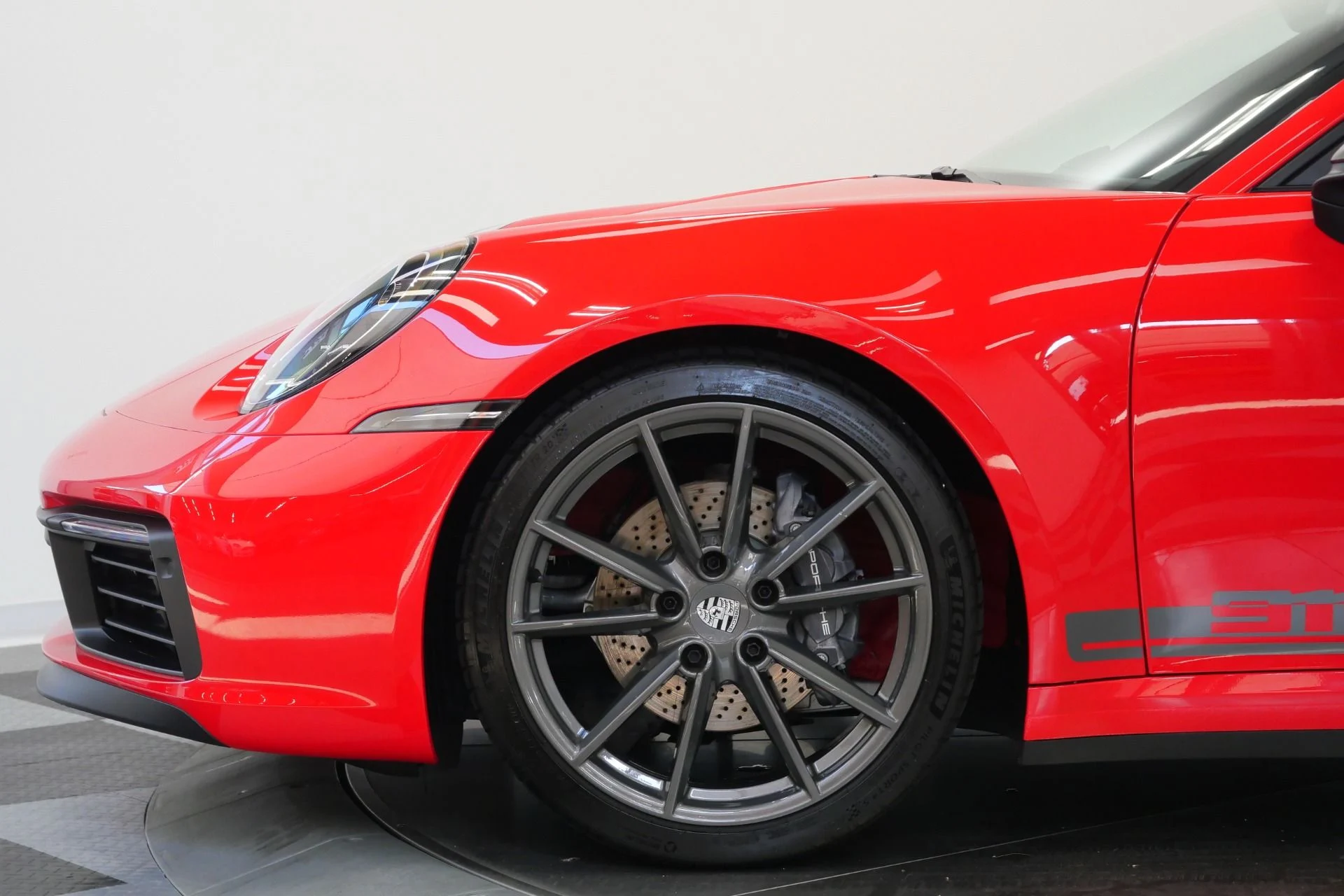 mph044_3017666880_Used_2024_Porsche_911_Carrera_T_7_Speed_Manual_Low_Miles_1781228189_f52340131a