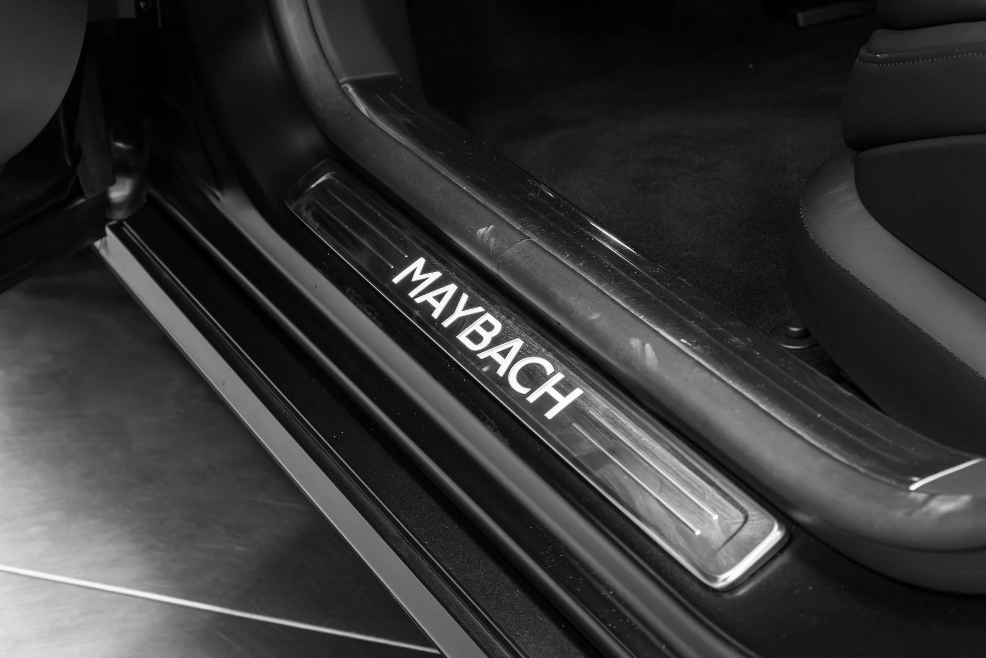 mph044_3033933318_Used_2024_Mercedes_Benz_S_Class_Maybach_S_680_4_MATIC_1764625509_fea72dfaa2