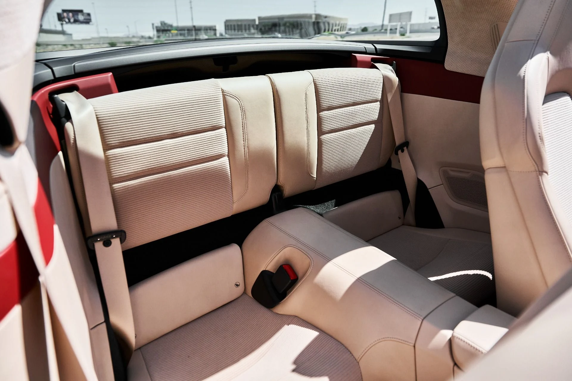 mph044_3036525635_Used_2021_Porsche_911_Targa_4_S_1774544079_8cccd1c763