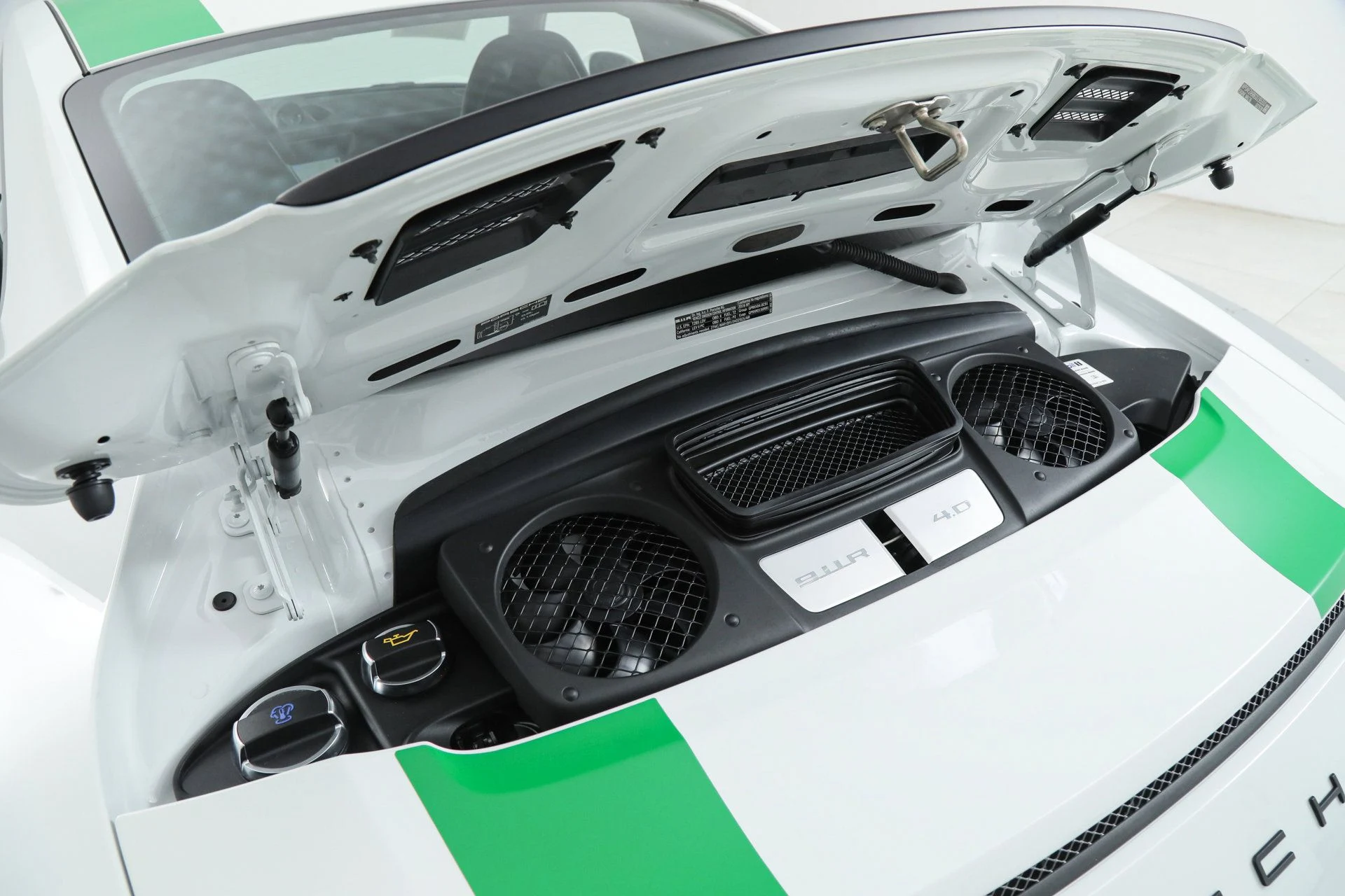 mph044_3052642476_0d50956e3cedf4889999638a10e110d2_3cb62896c8