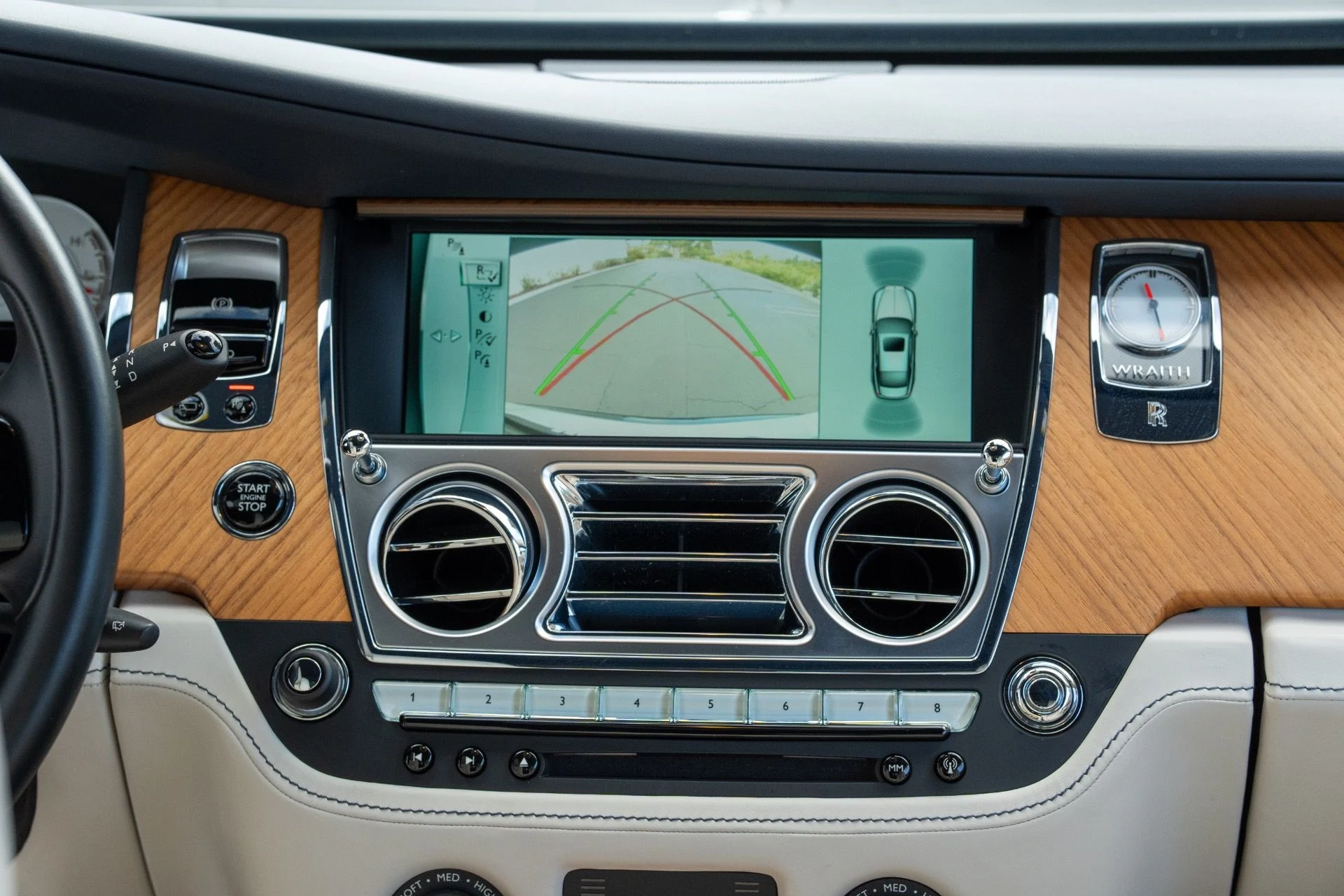 mph044_3061817005_Used_2016_Rolls_Royce_Wraith_1762887509_8e22e4ff69