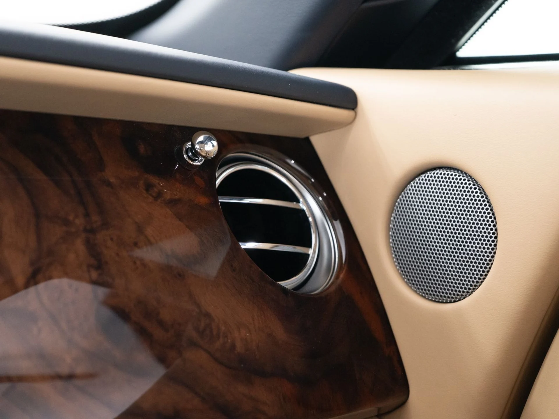 mph044_3067130238_a8a9e525fdde0b6d1f20130bd52483e3_ea9ee1a35c