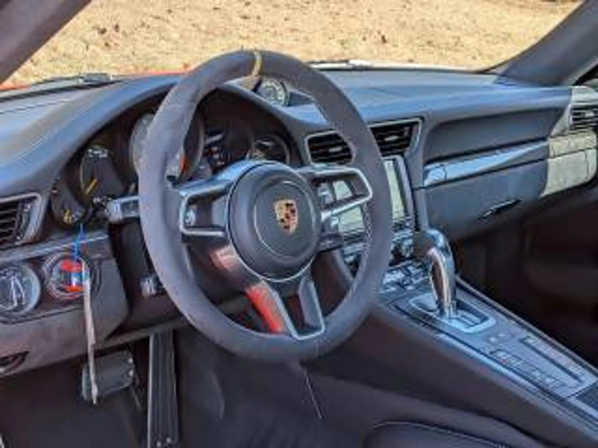 mph044_3077269694_320_d84619f737