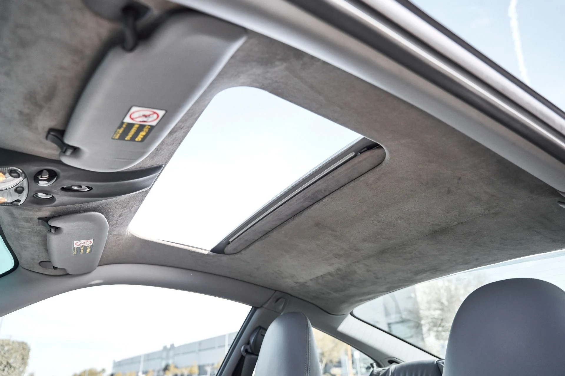 mph044_3086802876_Used_2002_Porsche_911_Carrera_1766458477_a207bb3827