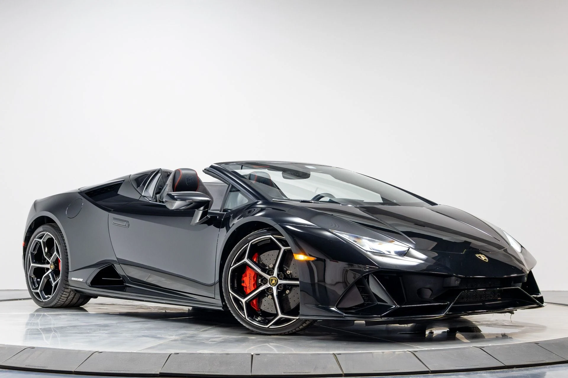 mph044_3088907914_Used_2020_Lamborghini_Huracan_EVO_1774302788_9c5e8e92f8