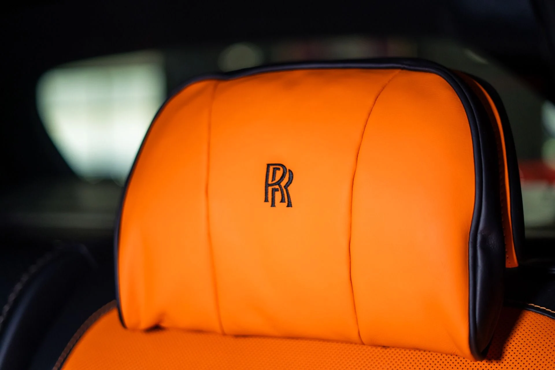 mph044_3089731646_Used_2022_Rolls_Royce_Black_Badge_Cullinan_500_K_MSRP_Urban_Widebody_Body_1783997943_0f6a182fd2