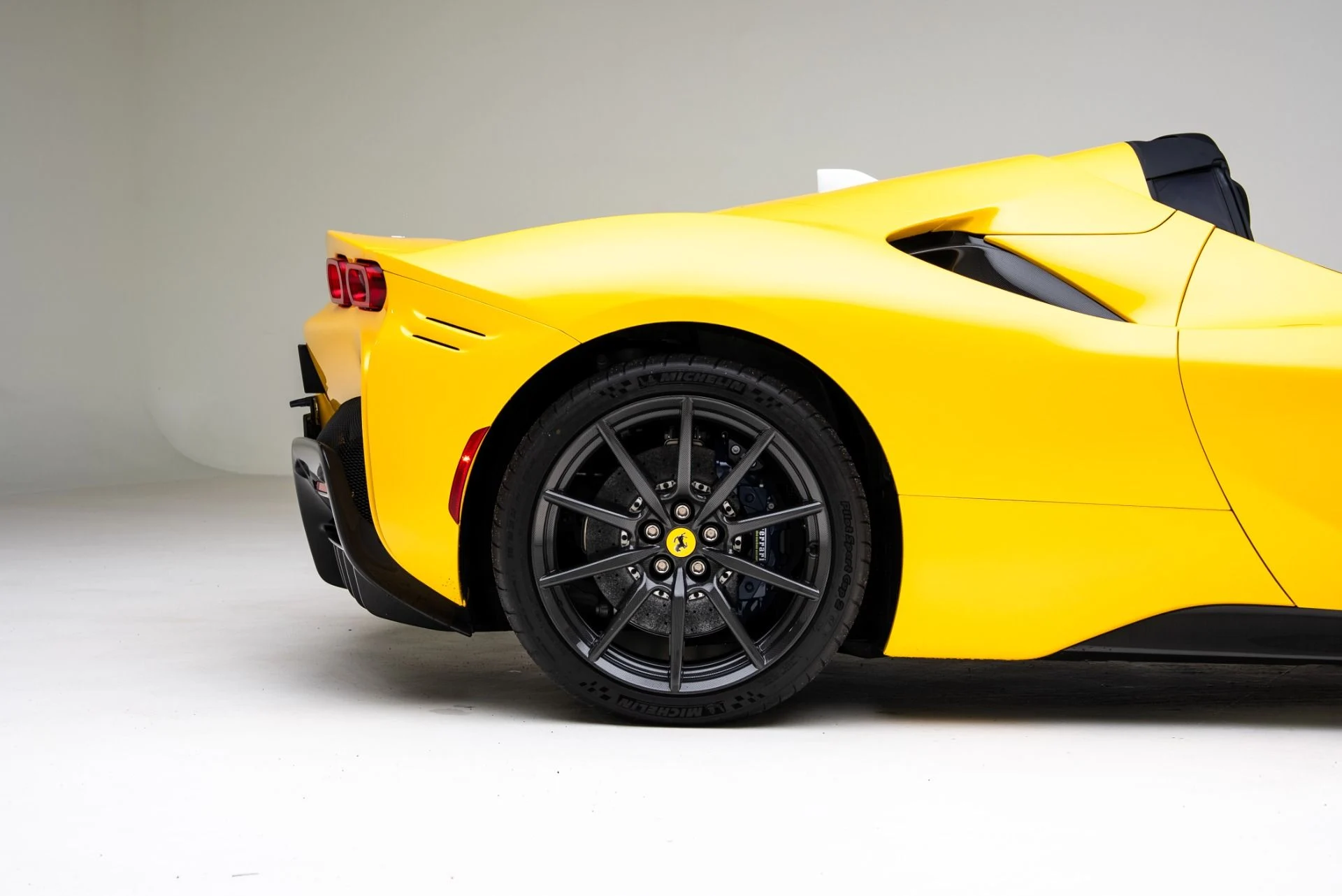 mph044_3089997360_Used_2024_Ferrari_SF_90_Spider_1770854329_cecef8d069