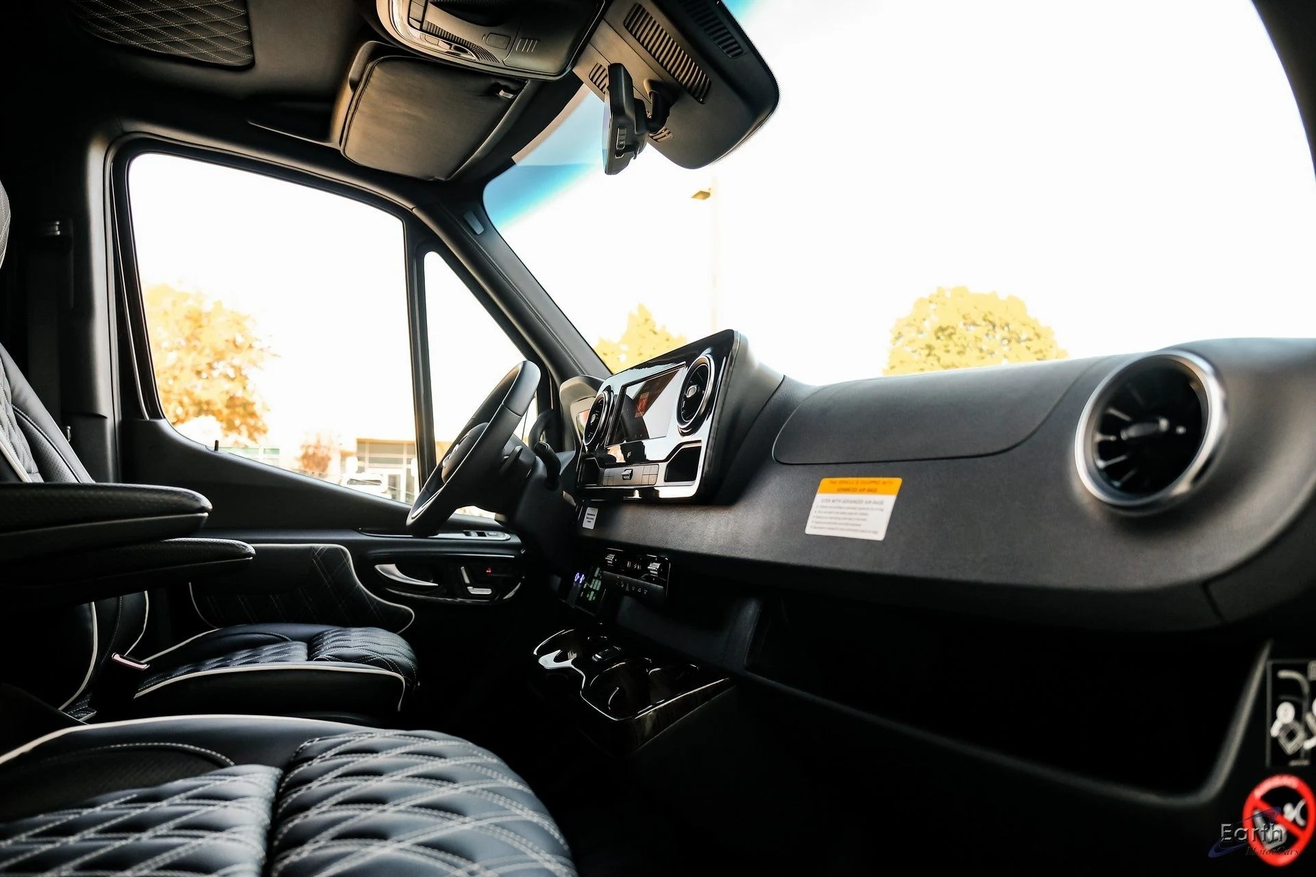 mph044_310299487_10fa66cf18d4dccbe48eced23d115985x_ecae1063c4