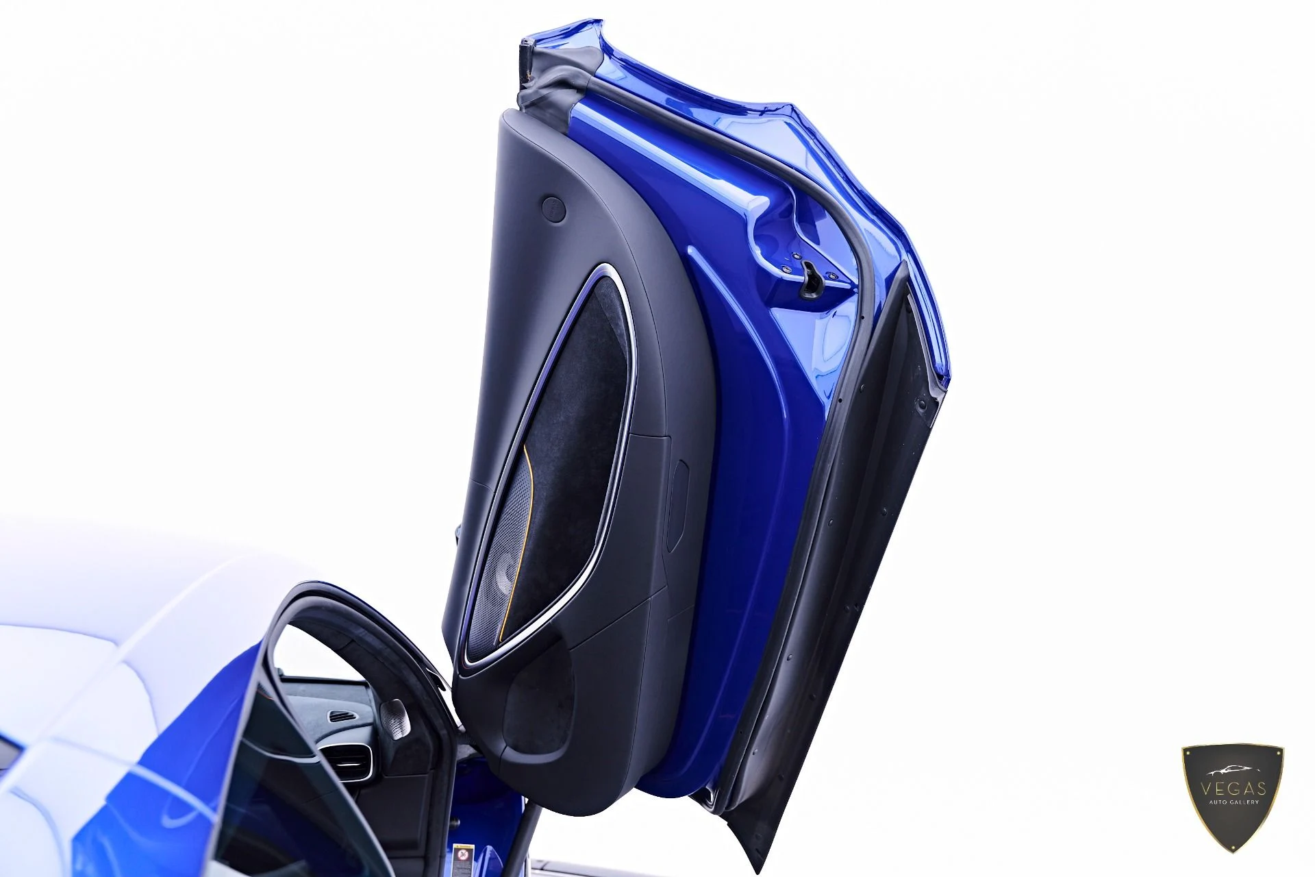 mph044_3109380620_Used_2025_Mc_Laren_Artura_Performance_1782521692_c113d15e27