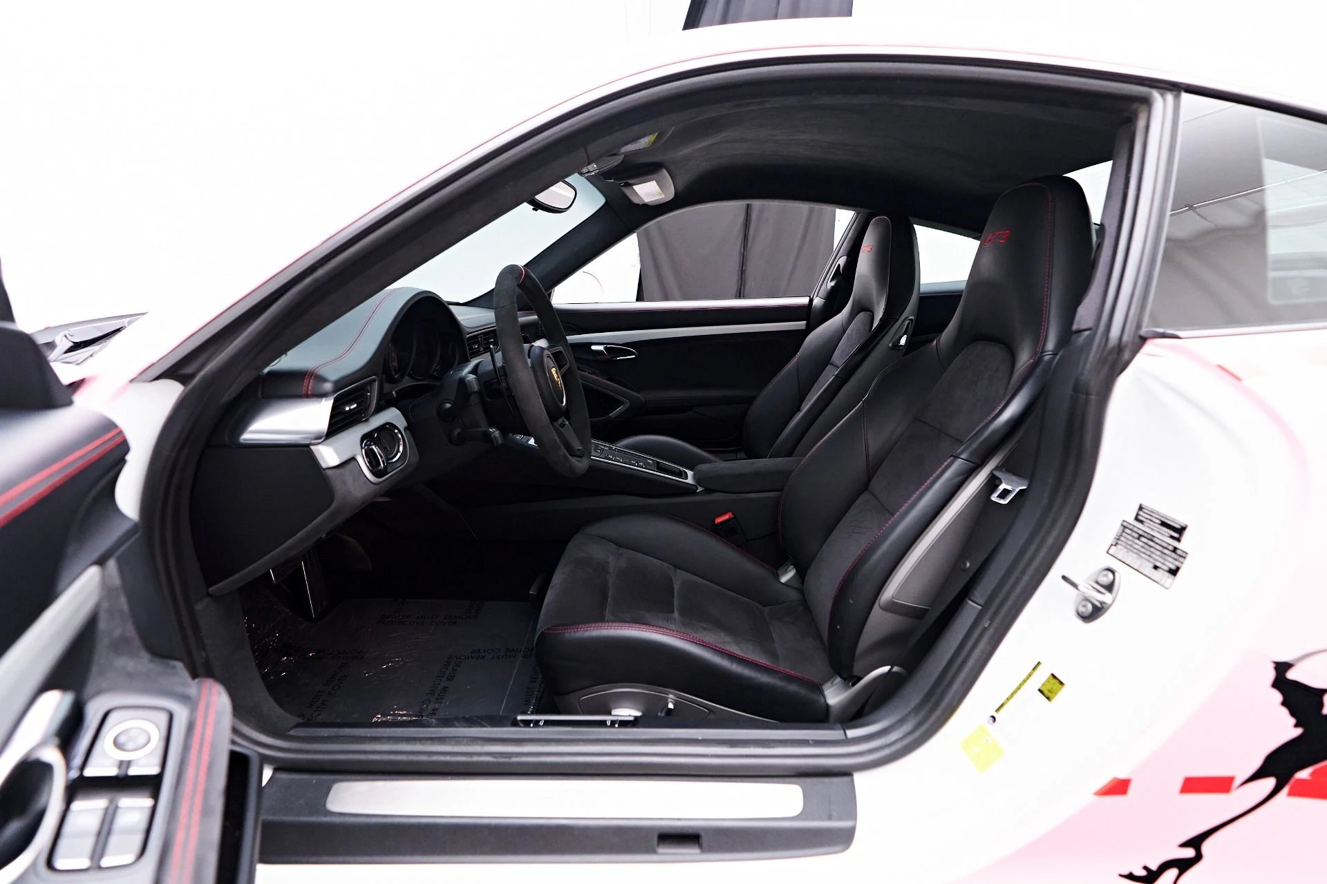 mph044_311379481_Used_2014_Porsche_911_GT_3_1749519780_cc904eeccd