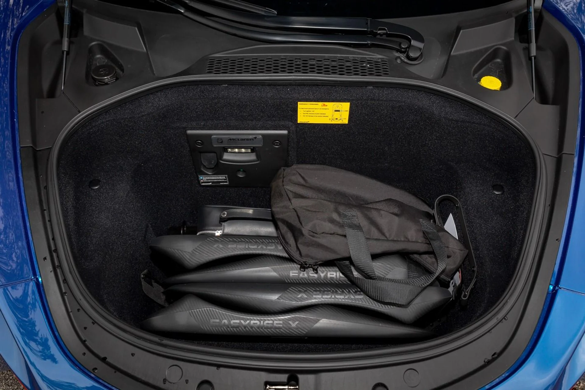 mph044_3115467024_458_p45_l_1a6206a9b0