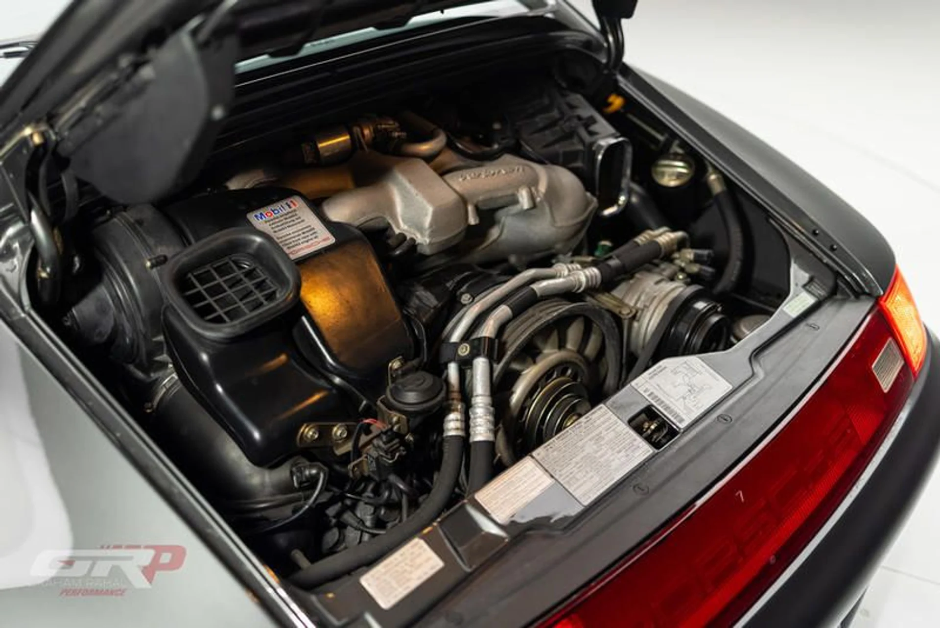 mph044_311867562_DA_1_C1_ED_3_61_FF_450_C_9_F3_B_C279_D3_A6_BF_88_8fba970828