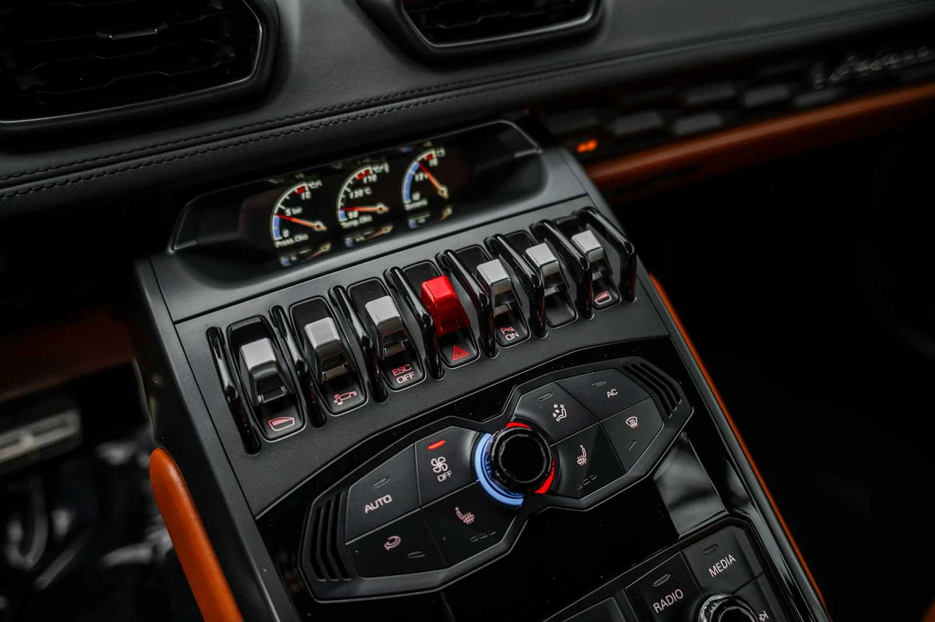 mph044_3123963866_59183f7447c3802b45afdd9456a3ebafx_dee6c2c6f1