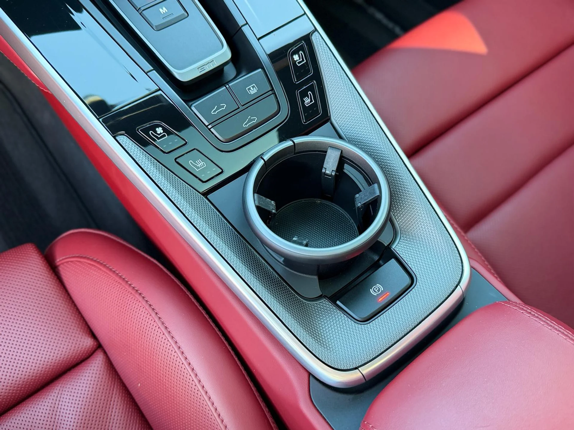 mph044_313598836_Whats_App_Image_2026_10_16_at_4_13_16_PM_43_4f064f1e4f