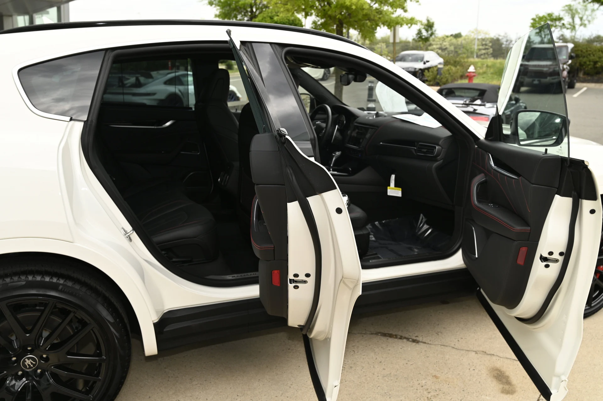 mph044_3150691085_79c500f977b943619fe76ea563a1e0f6_5507b25355