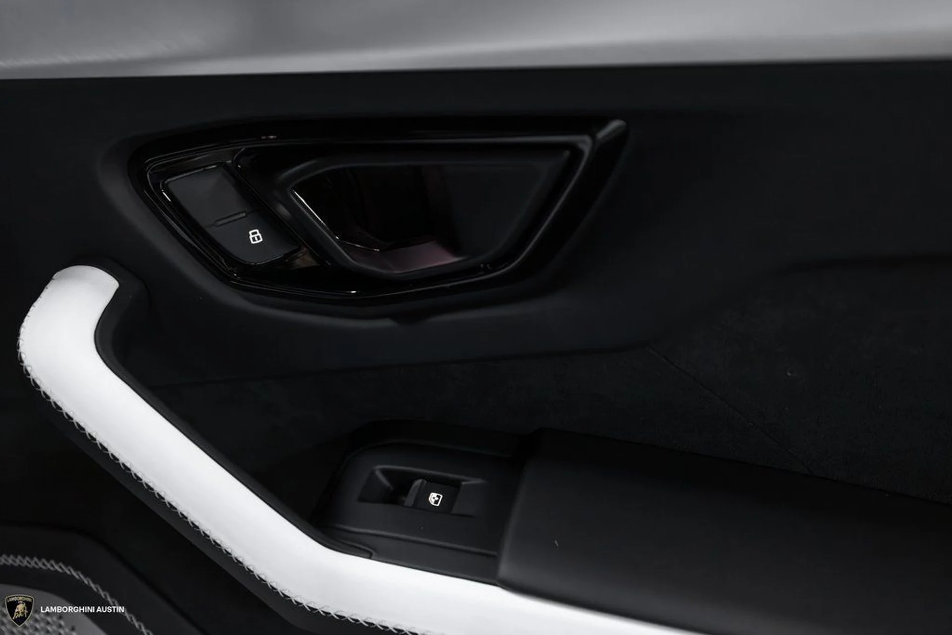 mph044_3164296602_5a2ead7bd25df5fb2a4fe60860d52a12x_35e823c05a