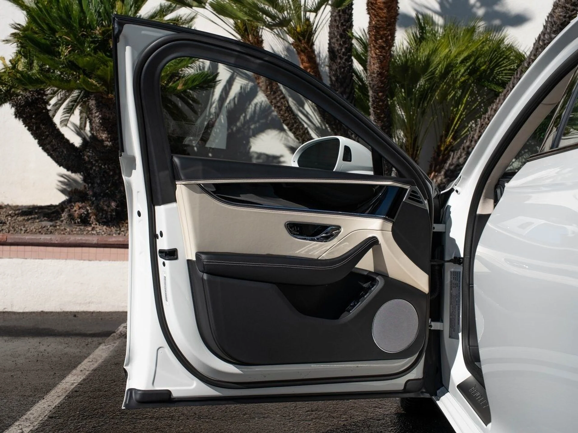 mph044_3168920488_df64b345f1b5397532cc9c154e7bdedbx_f61fa0e27d